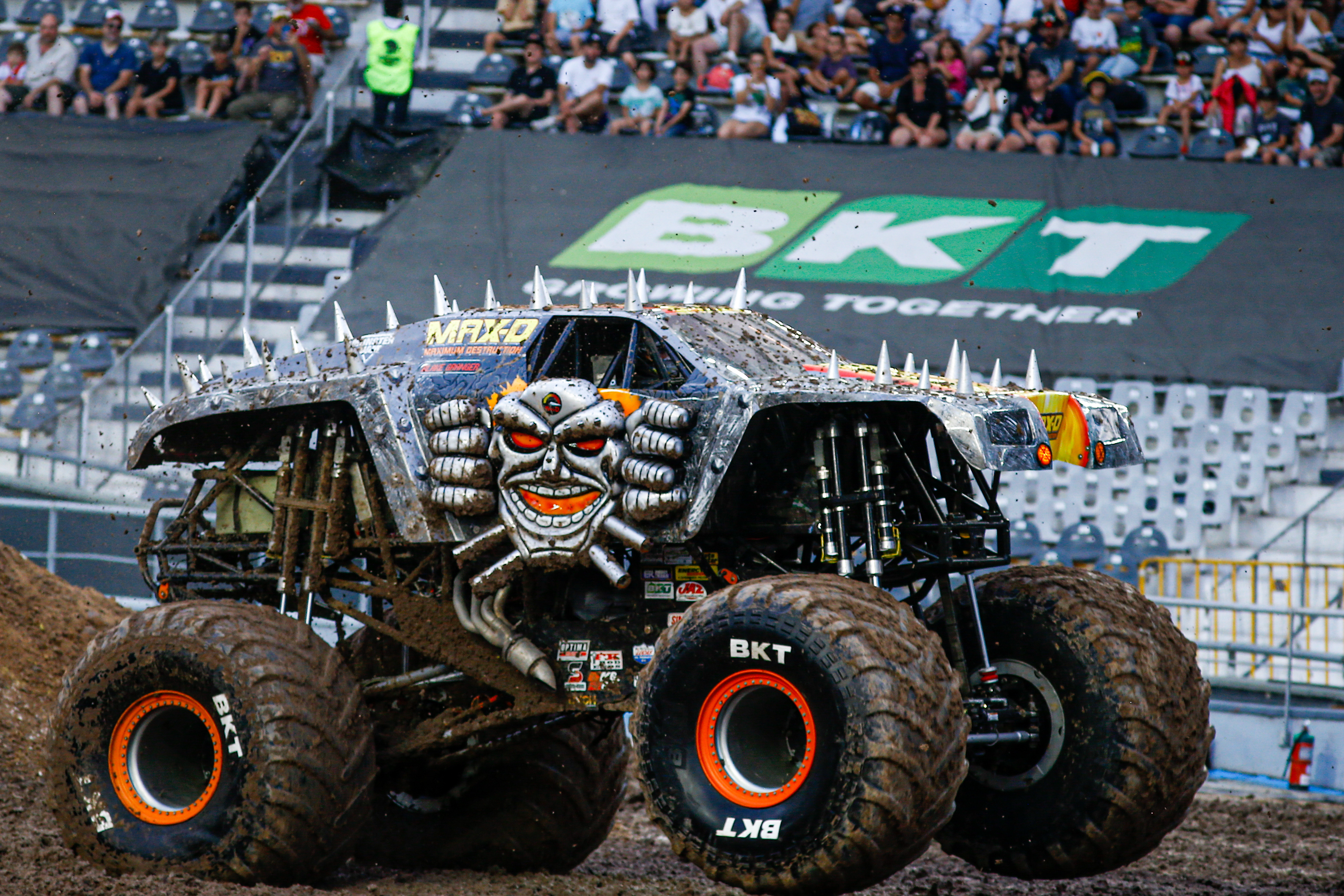 GT_2431 Buenos Aires, Argentina - 15 diciembre 2024: ARCHIVO Monster Jam llega a La Plata para brindar un...