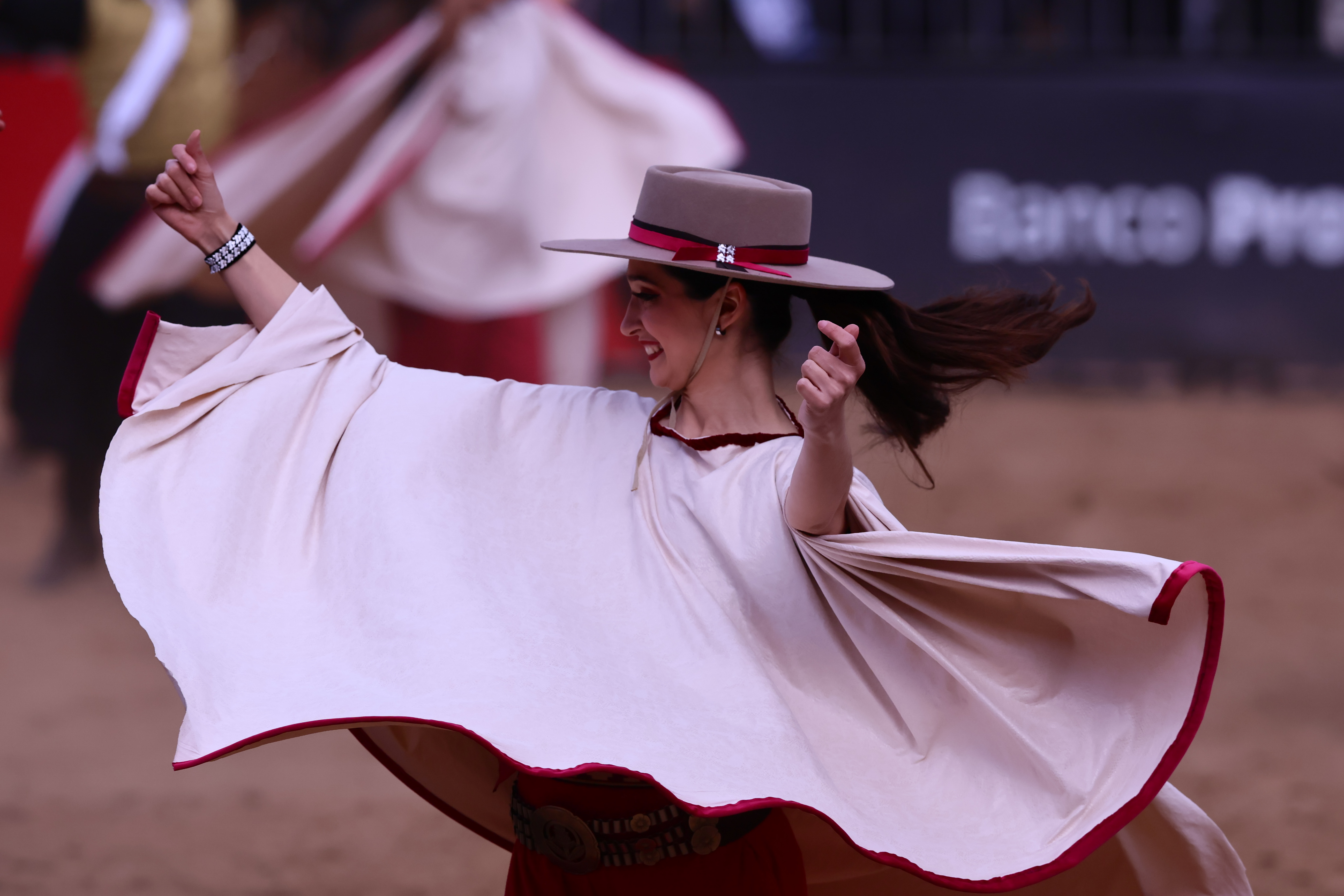 0L1A8494 Buenos Aires, Argentina - Julio 28, 2024: Animales y Shows artisticos son realizados en el marco ...