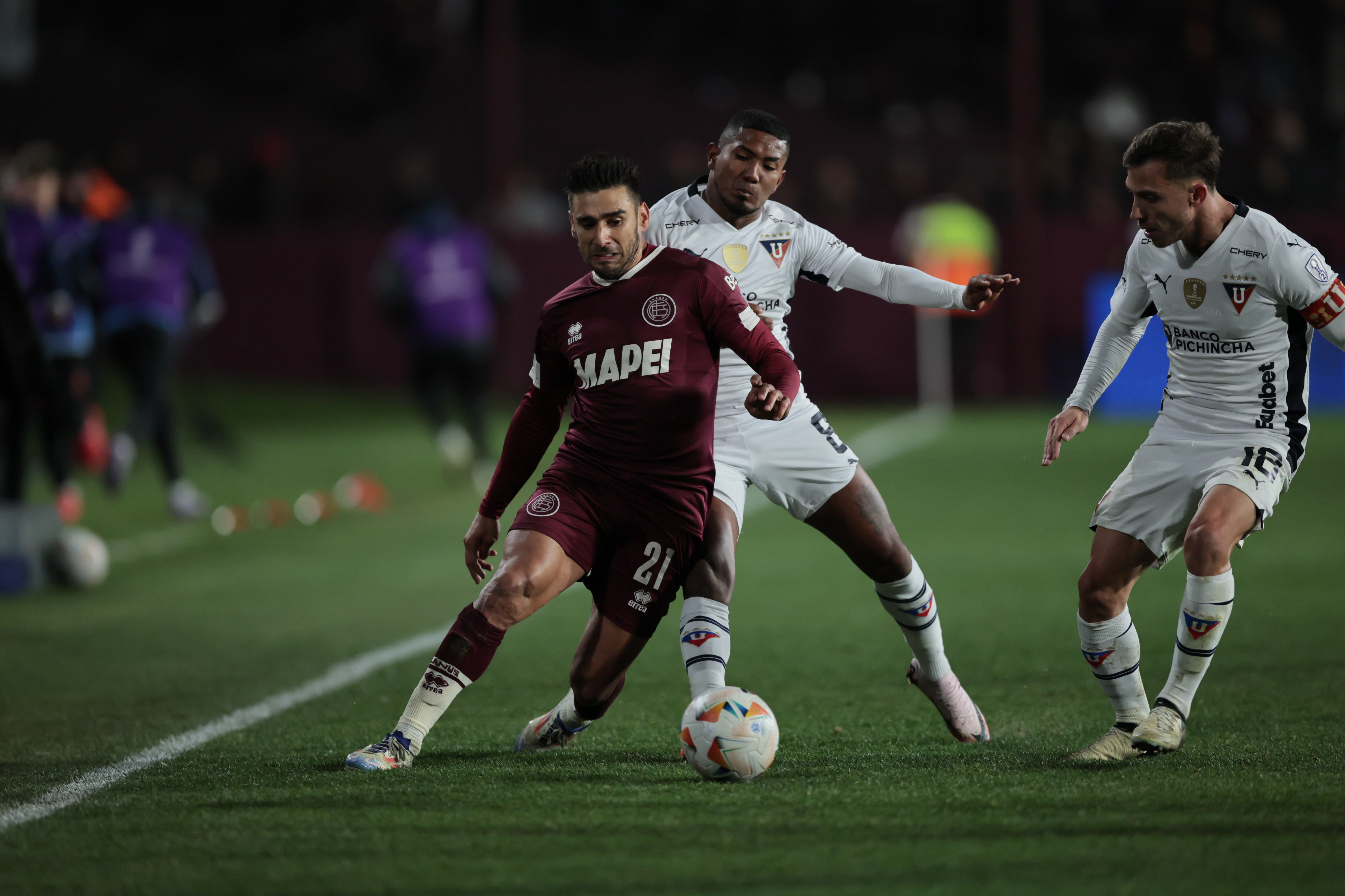 Buenos Aires, Argentina - 22 de agosto 2024: Lanús volvió a derrotar a Liga de Quito, esta vez ...