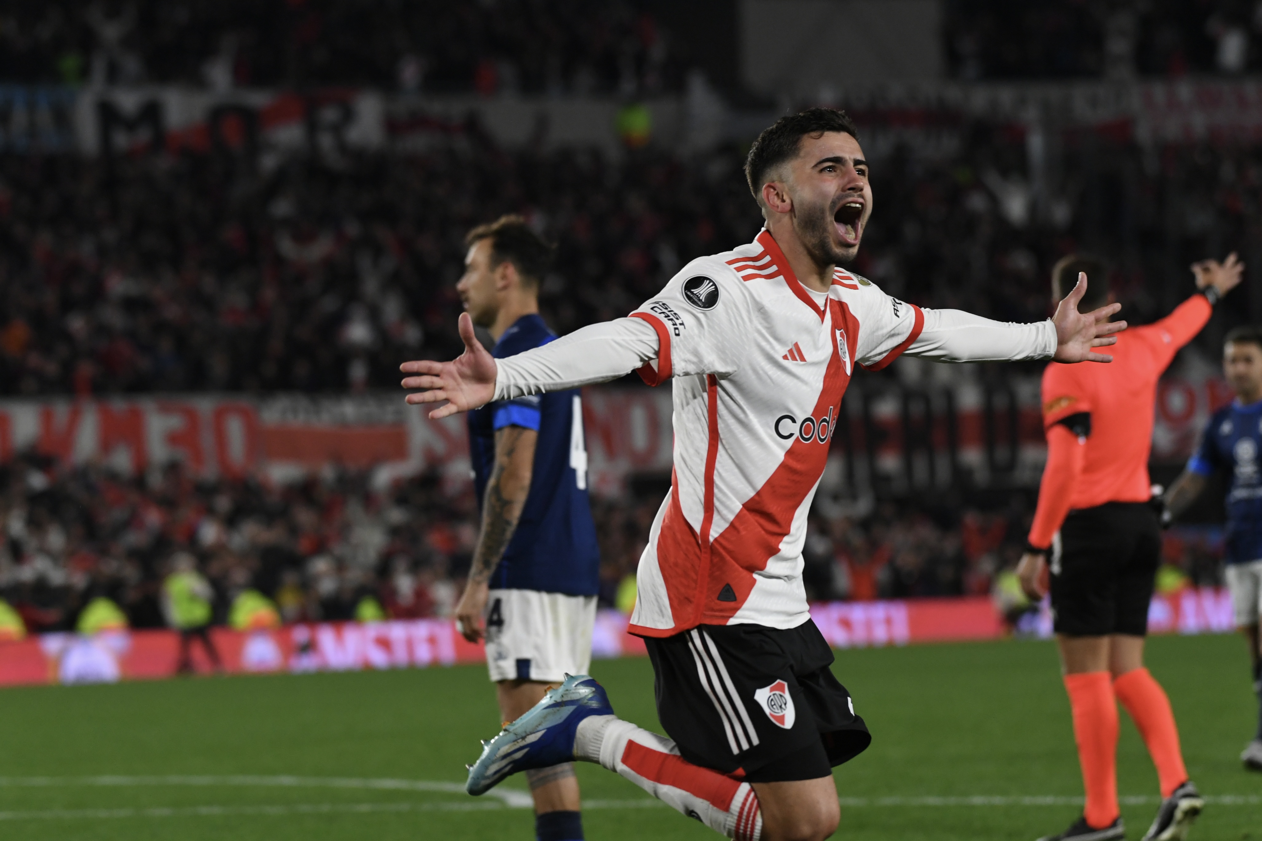 Buenos Aires, Argentina - 22 de agosto 2024: Con goles de Borja y Simón, River Plate superó 2-1...