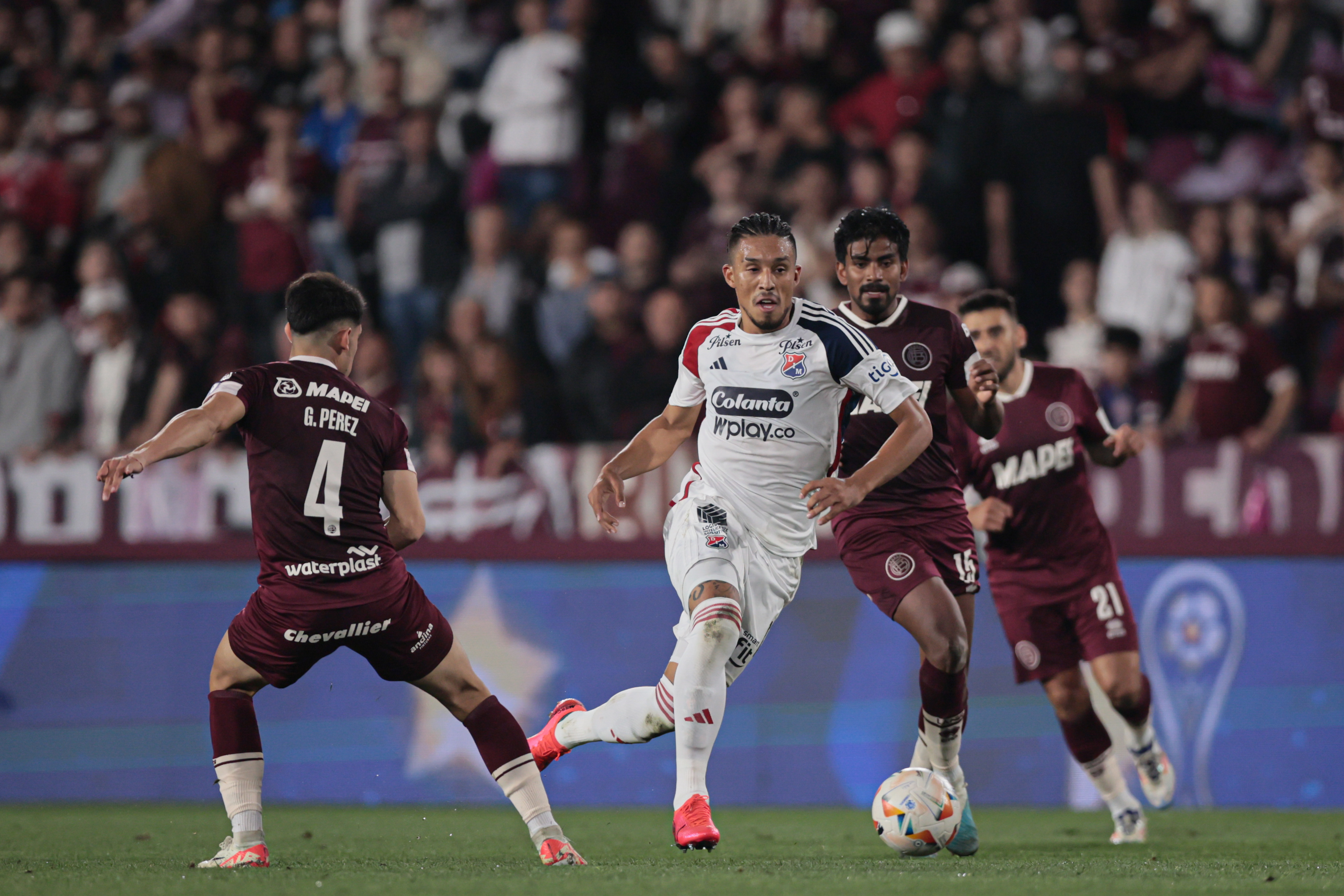 Lanús Vs Medellín Sudamericana Cup BUENOS AIRES, ARGENTINA - 18 SEPTEMBER 2024: This Wednesday, from 9:30 p.m., Lanús and Independi...