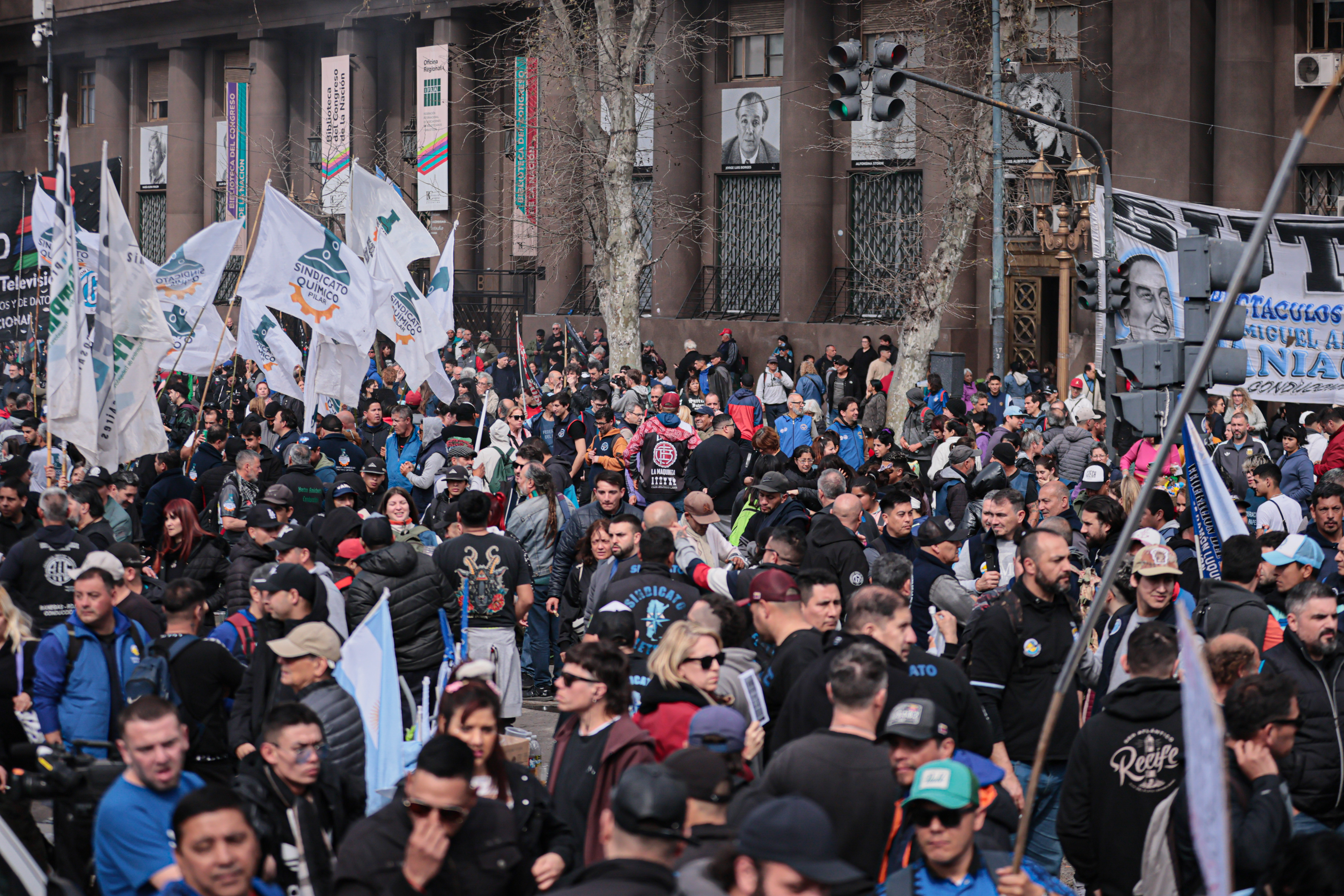 L_C_2693 BUENOS AIRES, ARGENTINA - Sept 11: Argentine deputies supported the veto of the increase in pensi...