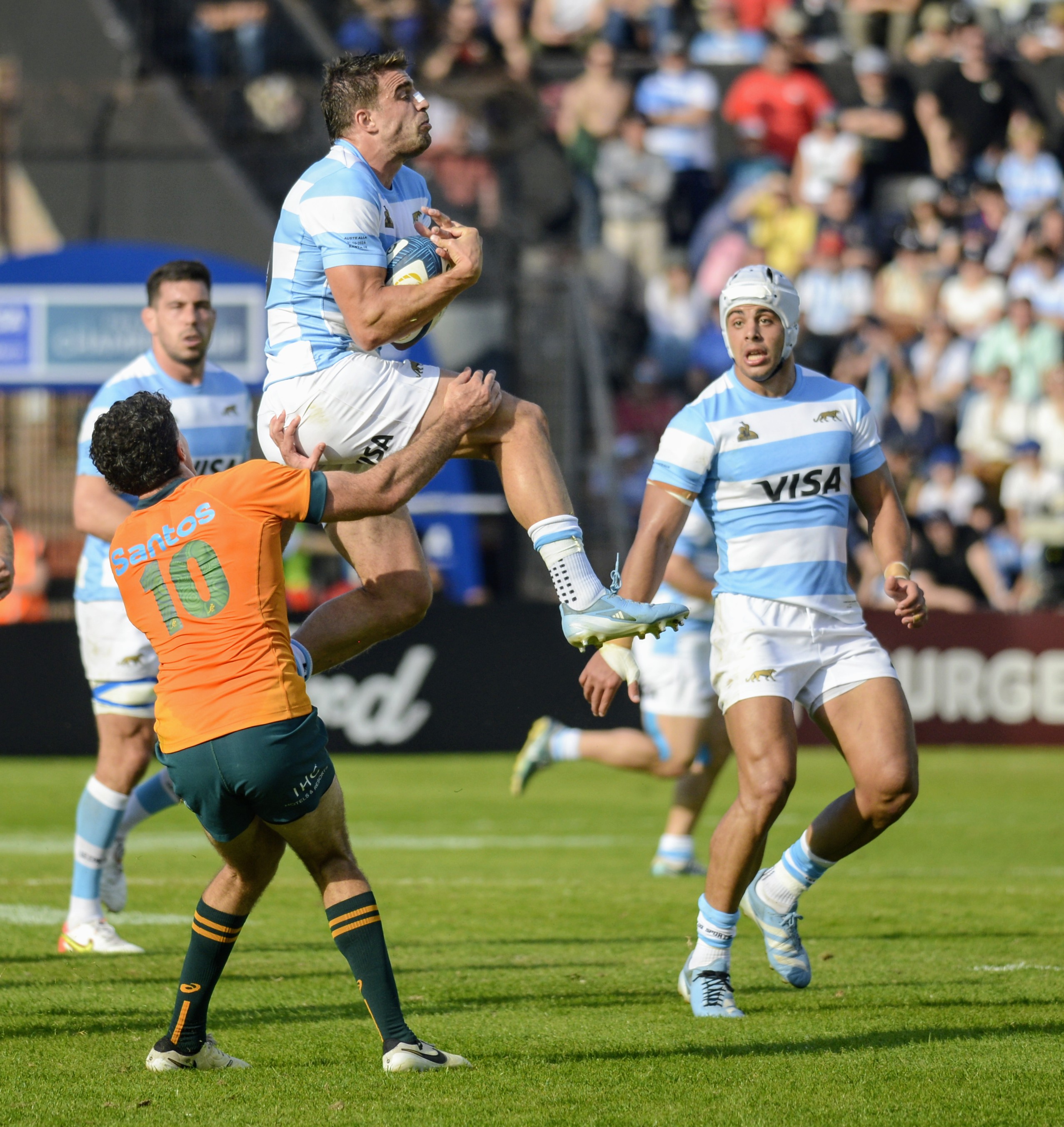 Argentina Vs Australia Rugby Buenos Aires, Argentina – September 7, 2034: Juanchi Mallía Catch the ball. The Pumas play a n...
