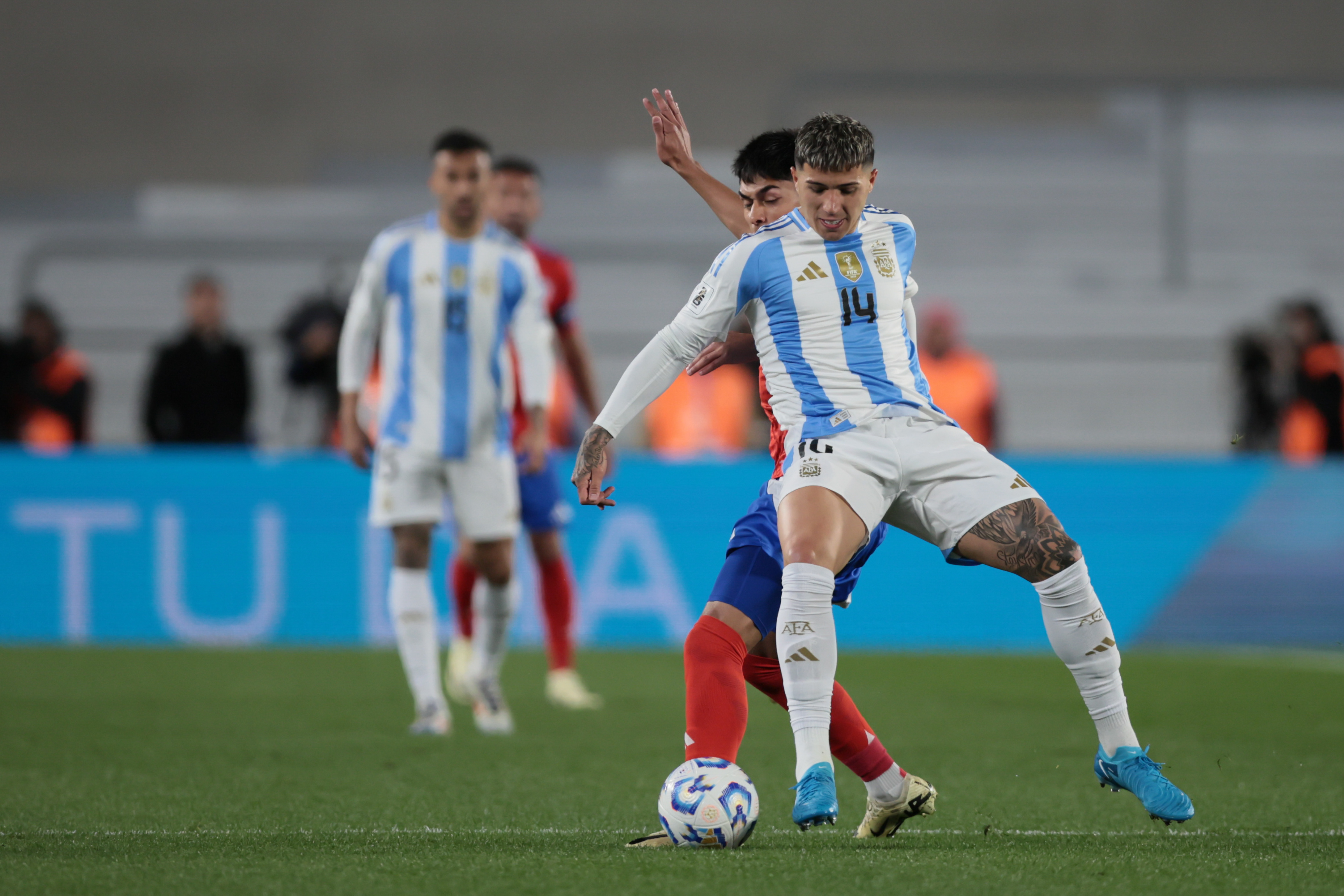 "Argentina vs Chile 2024" Buenos Aires, Argentina - September 5, 2024. Argentine midfielder Enzo Fernández (14) fights for...