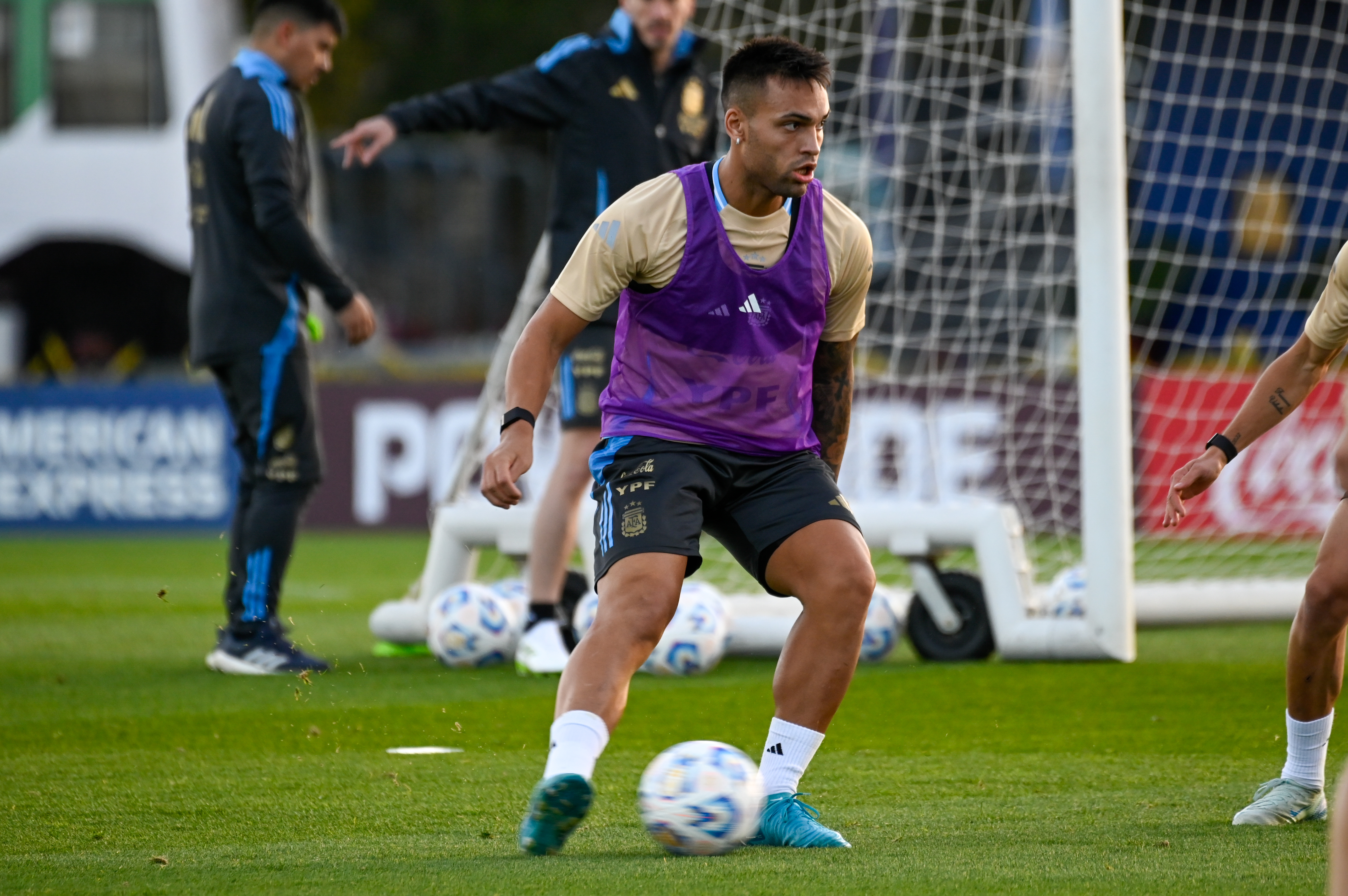 BUENOS AIRES, ARGENTINA - 03 de Septiembre de 2024:  Lautaro Martinez participa en la práctica p...