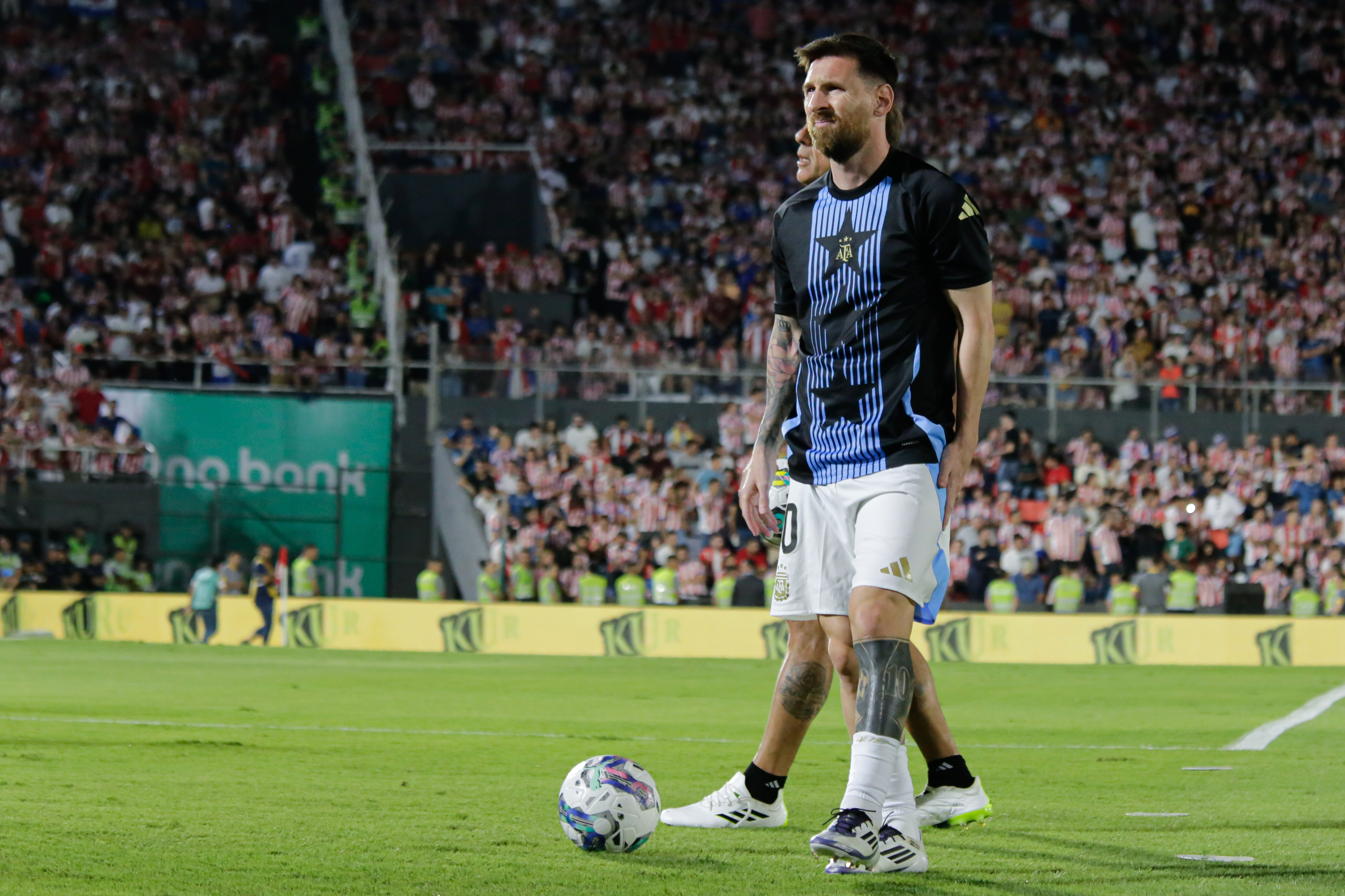 Messi, Garnacho, and Full Argentine Squad Prepare for Crucial Match Against Paraguay Under Scaloni’s Guidance Buenos Aires, Argentina - November 14, 2024: The Argentine national football team is set to face ...