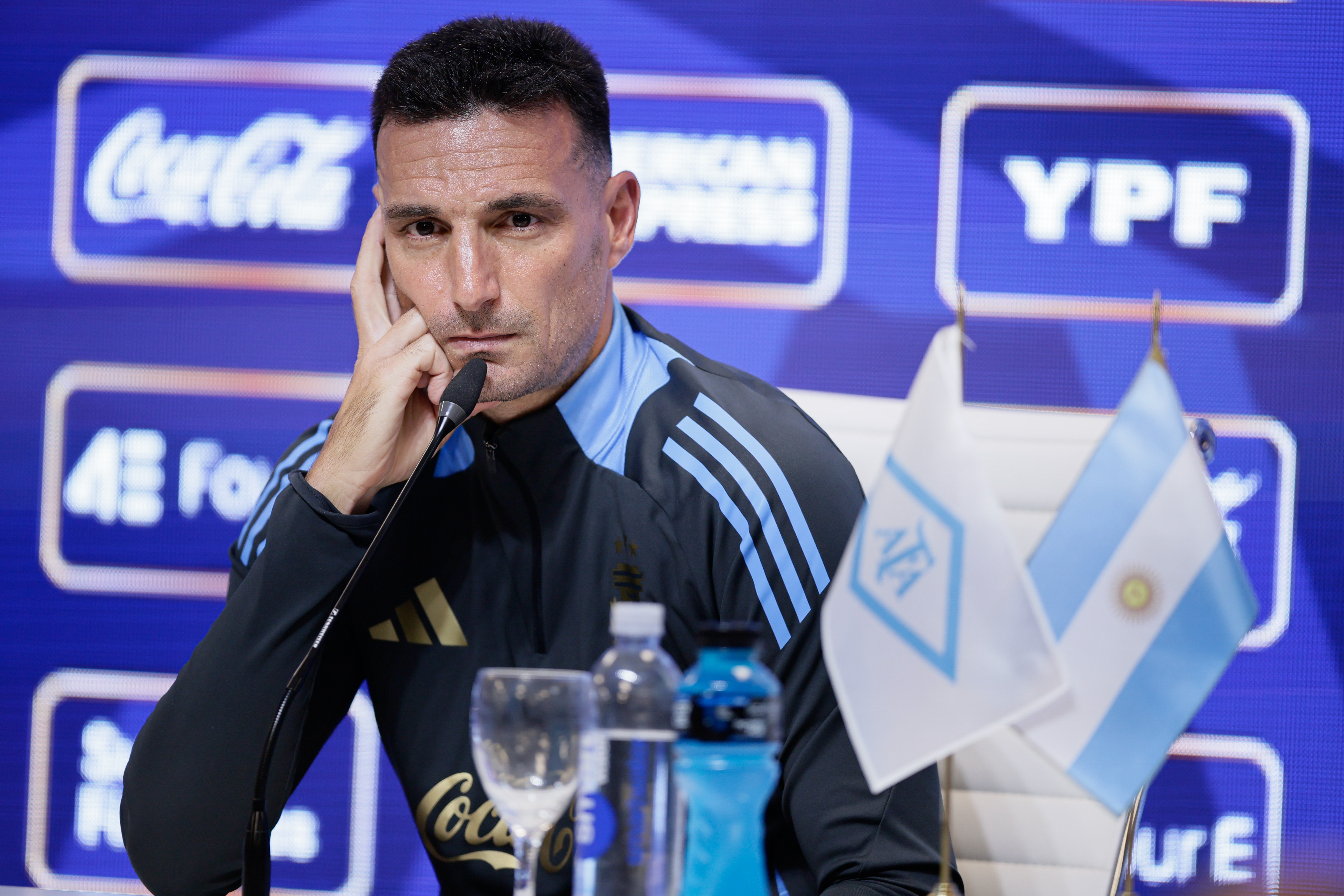 Lionel Scaloni Holds Press Conference Expressing Optimism Despite Recent Setback Against Paraguay Ezeiza, Argentina - November 18, 2024: Argentine national football team coach Lionel Scaloni addr...