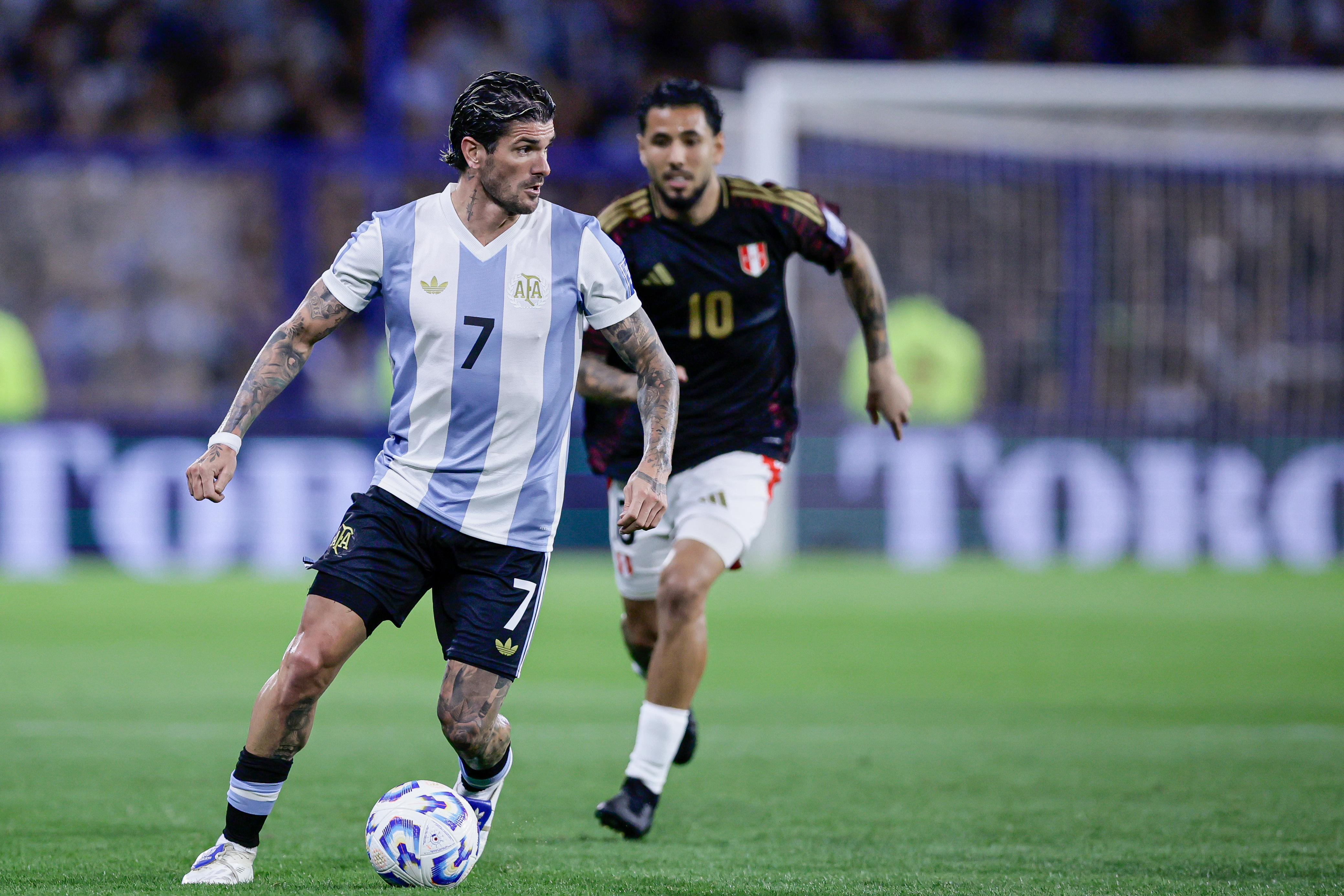 Lautaro Martinez’s Goal Secures Argentina's Victory and Maintains Top Spot Buenos Aires, Argentina - November 19, 2024: Argentina triumphed over Peru with a decisive goal b...