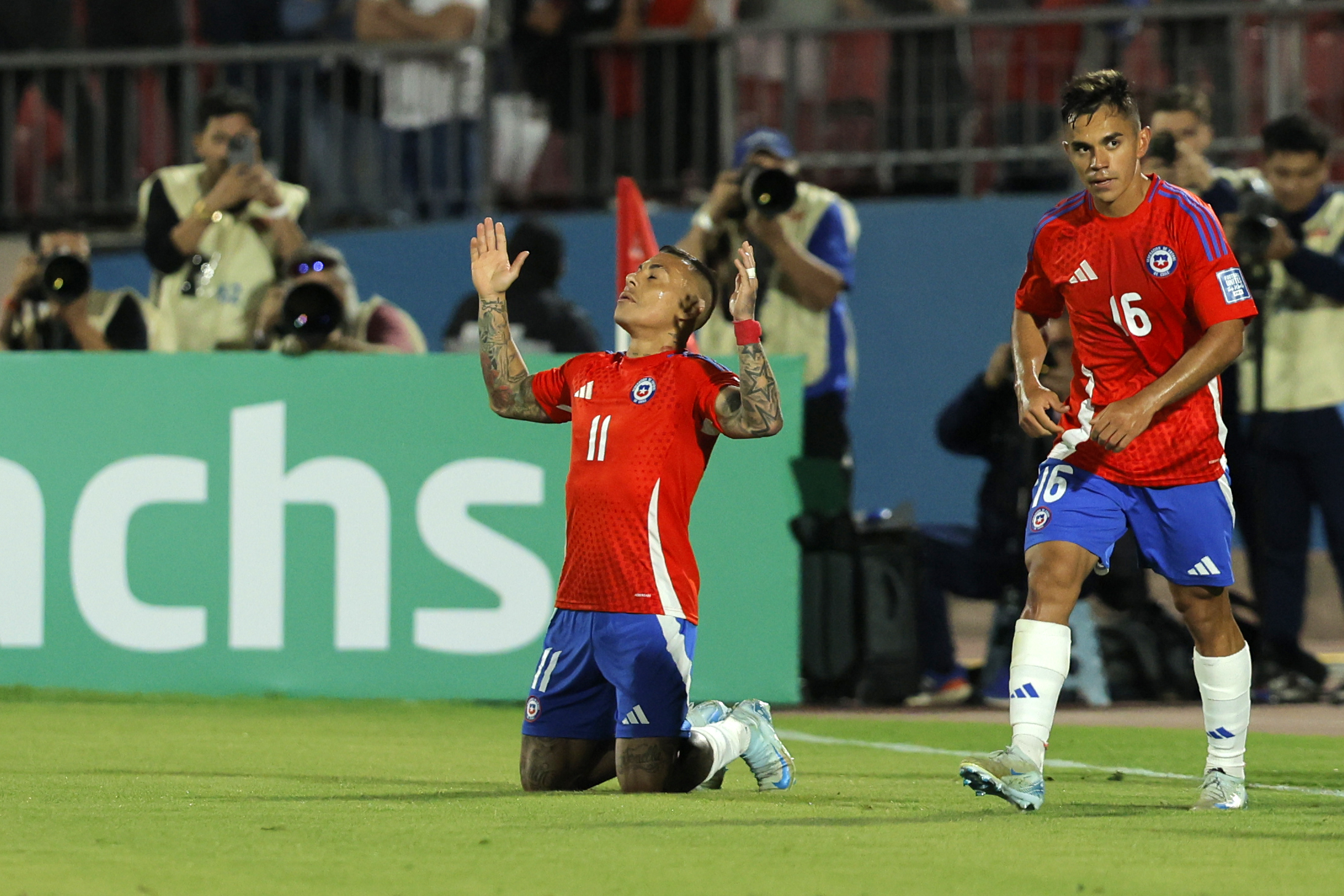 Crucial Victory for Chile as Relegation Threat Looms in World Cup Qualifiers Santiago, Chile - November 18, 2024: Chile secured a vital 4-2 victory over Venezuela, providing ...