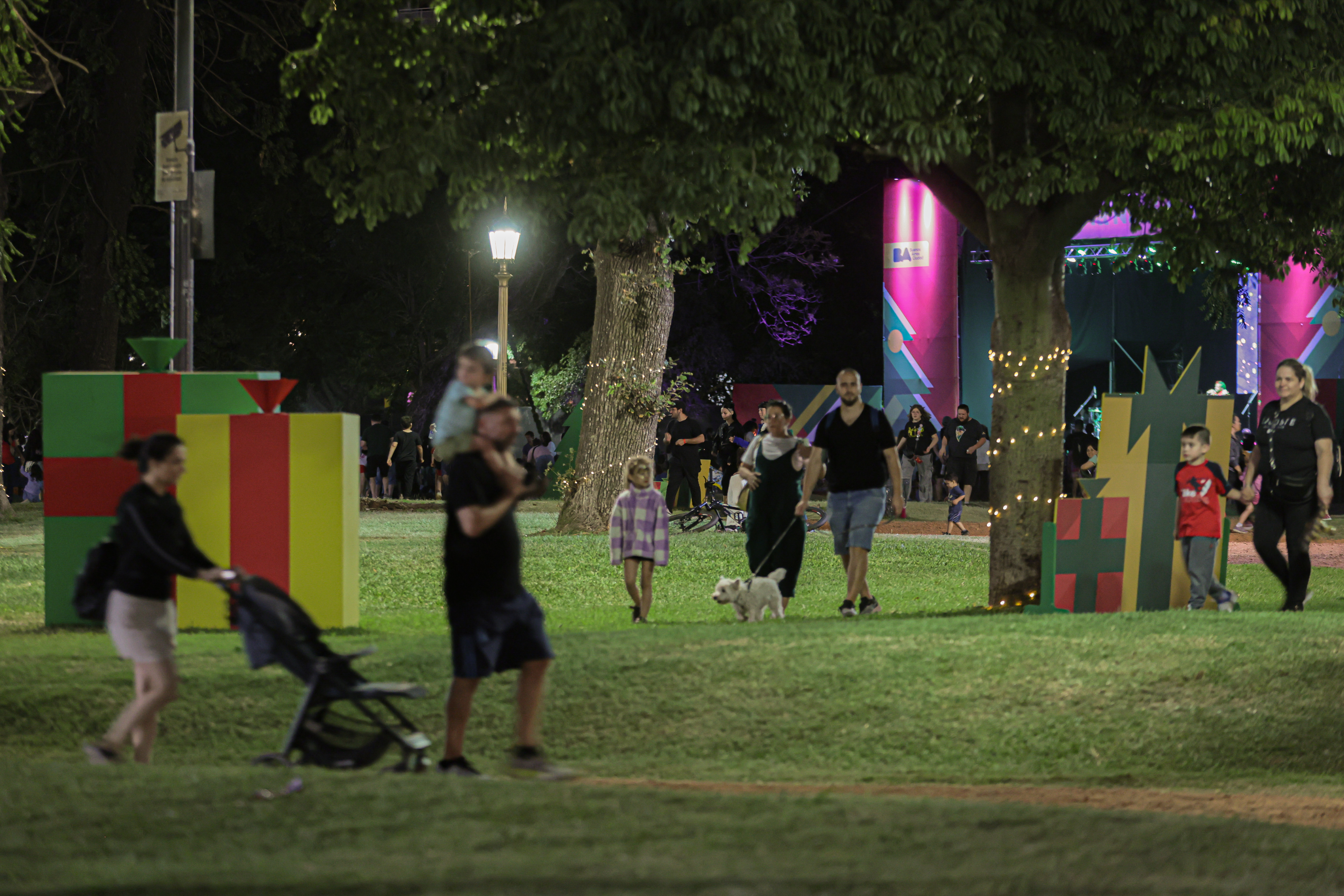 Families Celebrate the Holidays at Palermo’s Christmas Park Buenos Aires, Argentina - December 25, 2024: Visitors enjoy the festive atmosphere at Plaza Seebe...