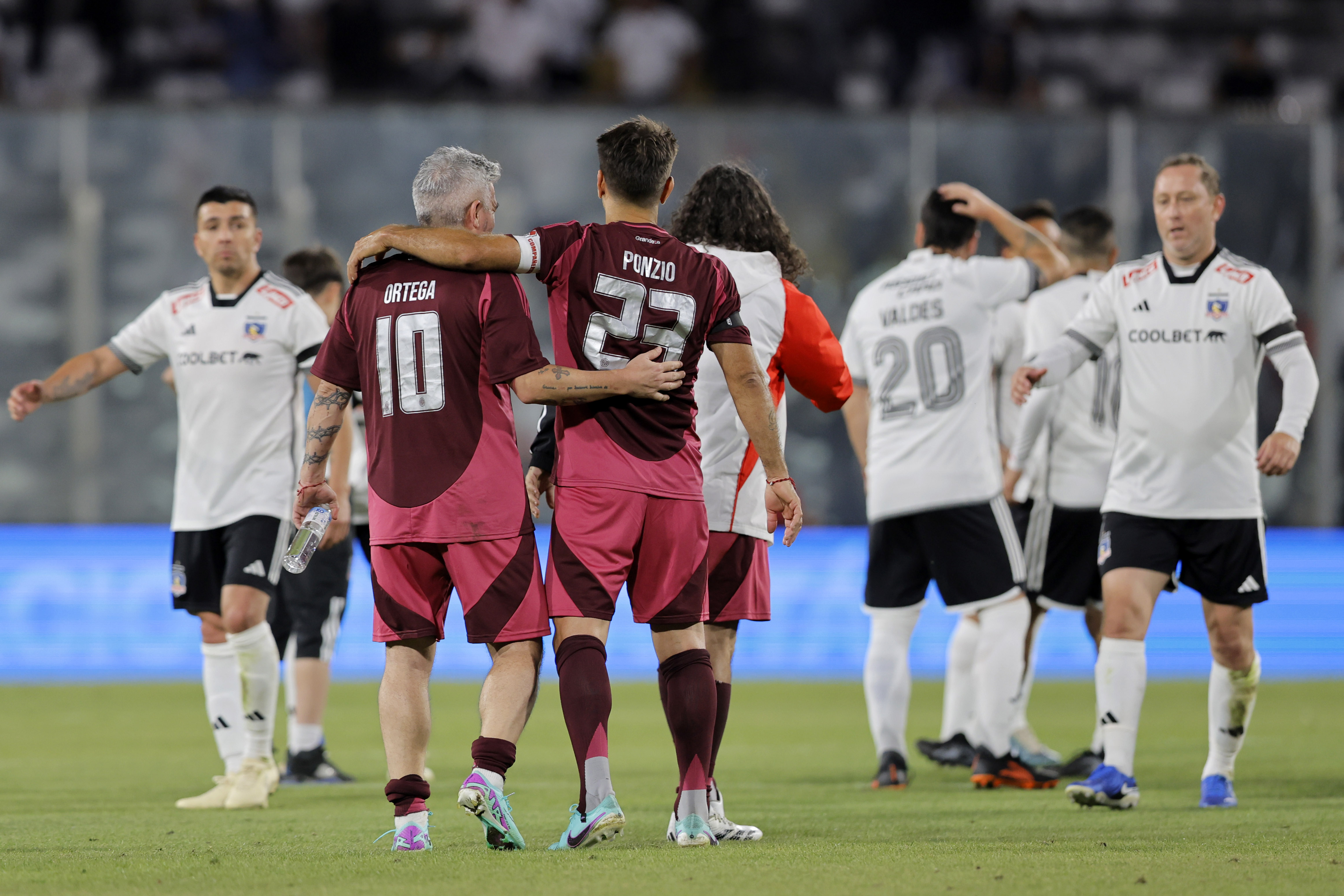 12A4492 Santiago, Chile - December 7, 2024: The "Duelo de las Estrellas" between Colo Colo and River Plat...