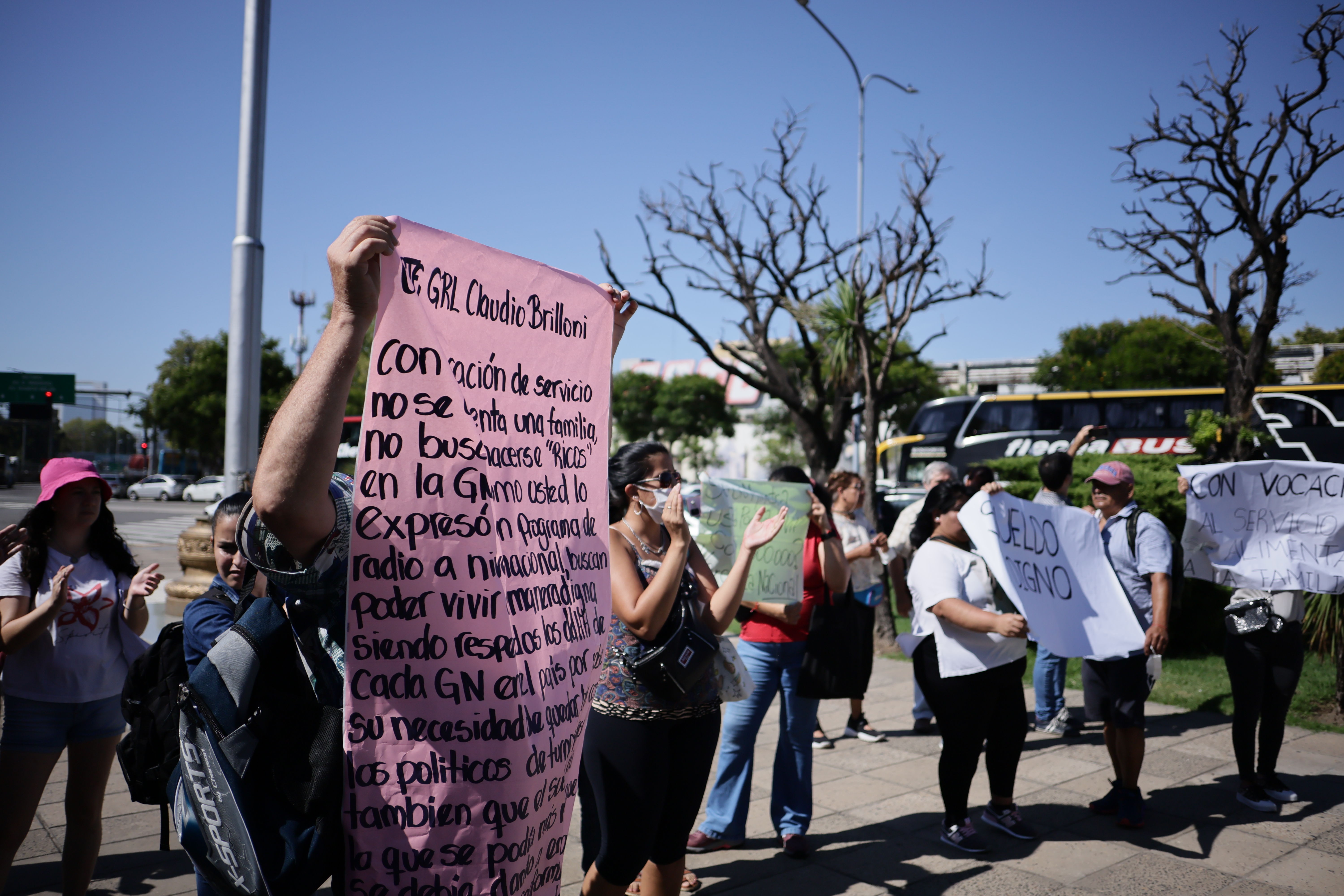 Security Forces Express Outrage Over Salary Adjustment Amid Rising Living Costs Buenos Aires, Argentina – February 10, 2025: Members of Argentina’s Gendarmería express outr...