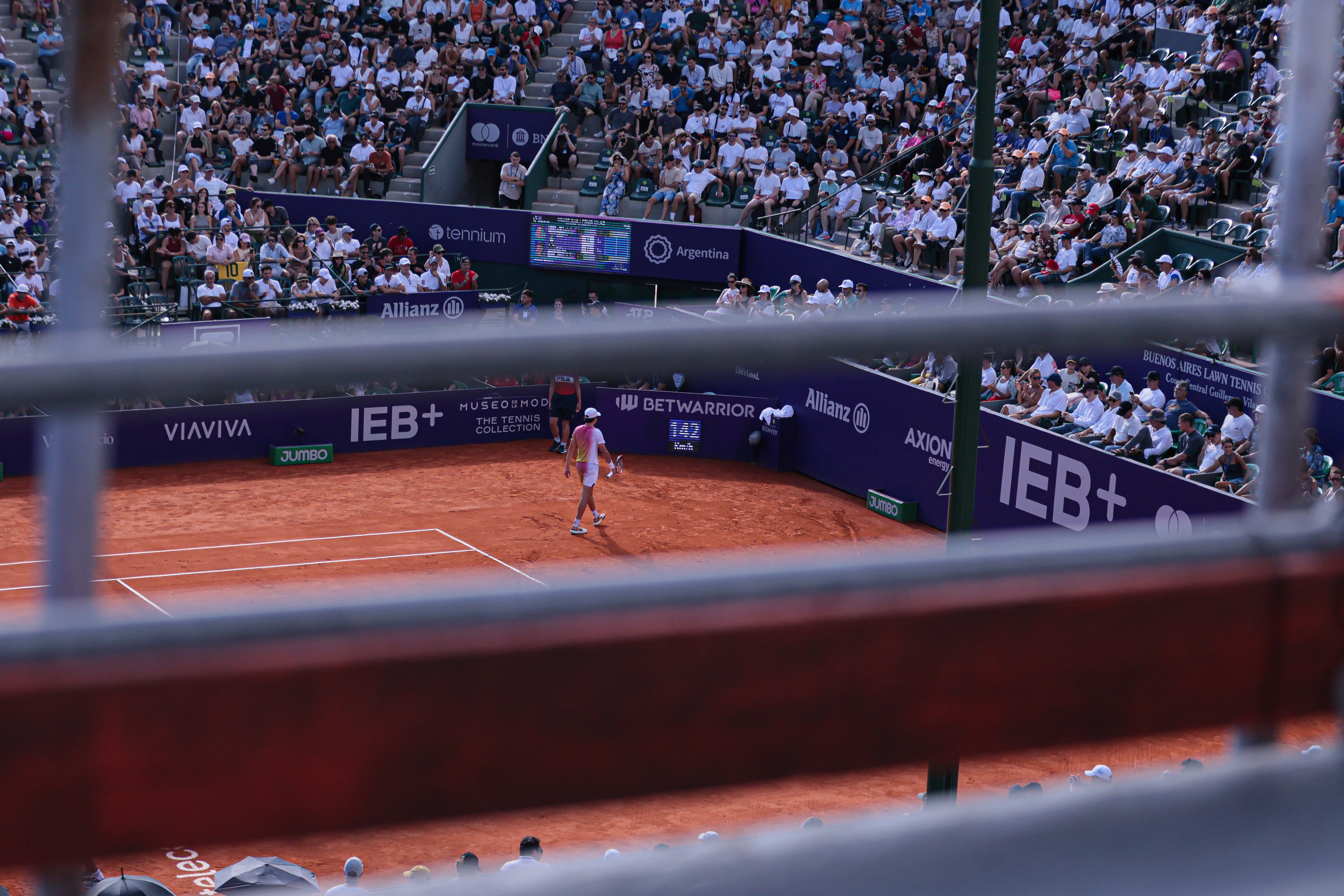 Argentine Star Cerúndolo Reaches Home Final Against Brazil’s Silva in ATP Buenos Aires Buenos Aires, Argentina –February 16, 2025: Local favorite Francisco Cerúndolo secures a spot ...