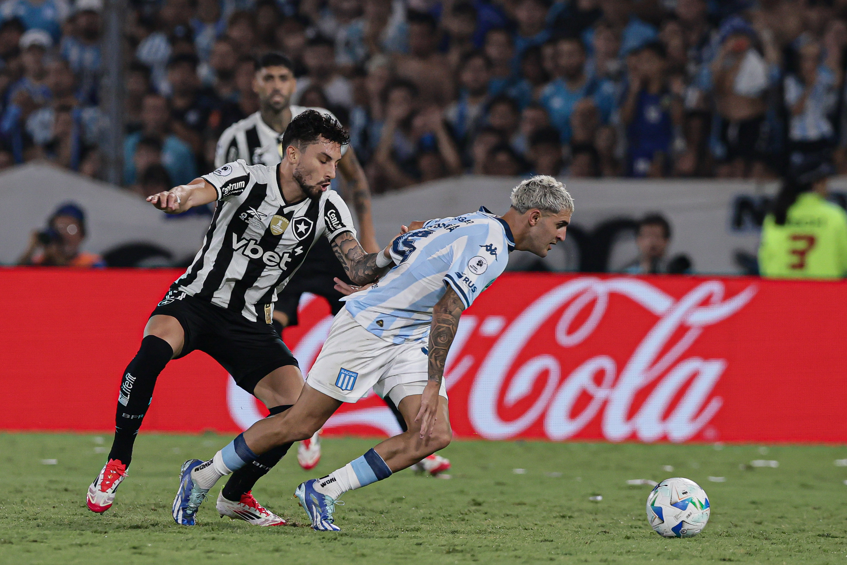 Avellaneda, Argentina – February 20, 2025: Racing Club defeated BotafogoGoals from Martinez 2-0...