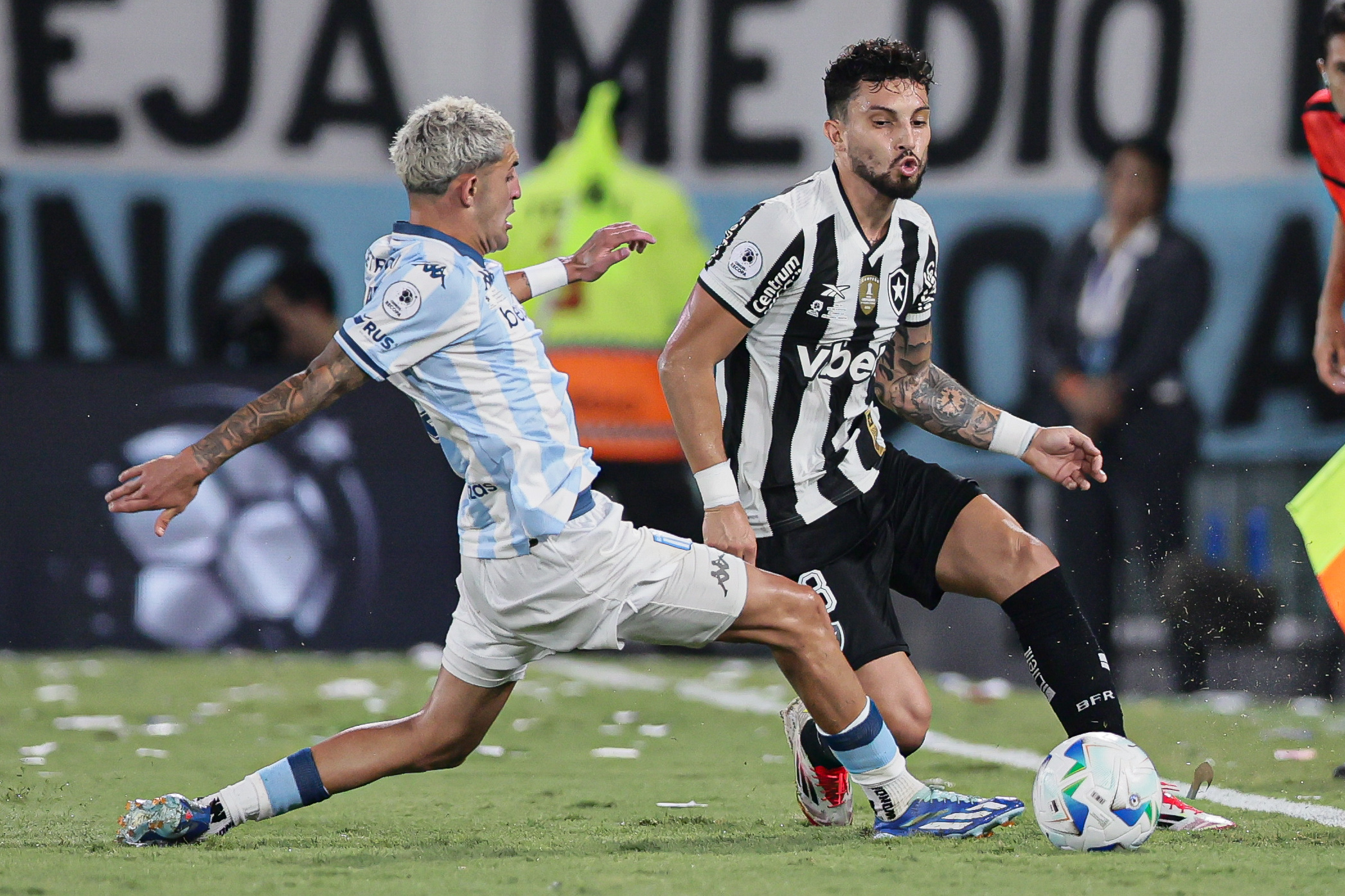 Racing Takes the Lead in Recopa Final with a 2-0 Win Against Botafogo from Brazil. Avellaneda, Argentina – February 20, 2025: Racing Club defeated BotafogoGoals from Martinez 2-0...
