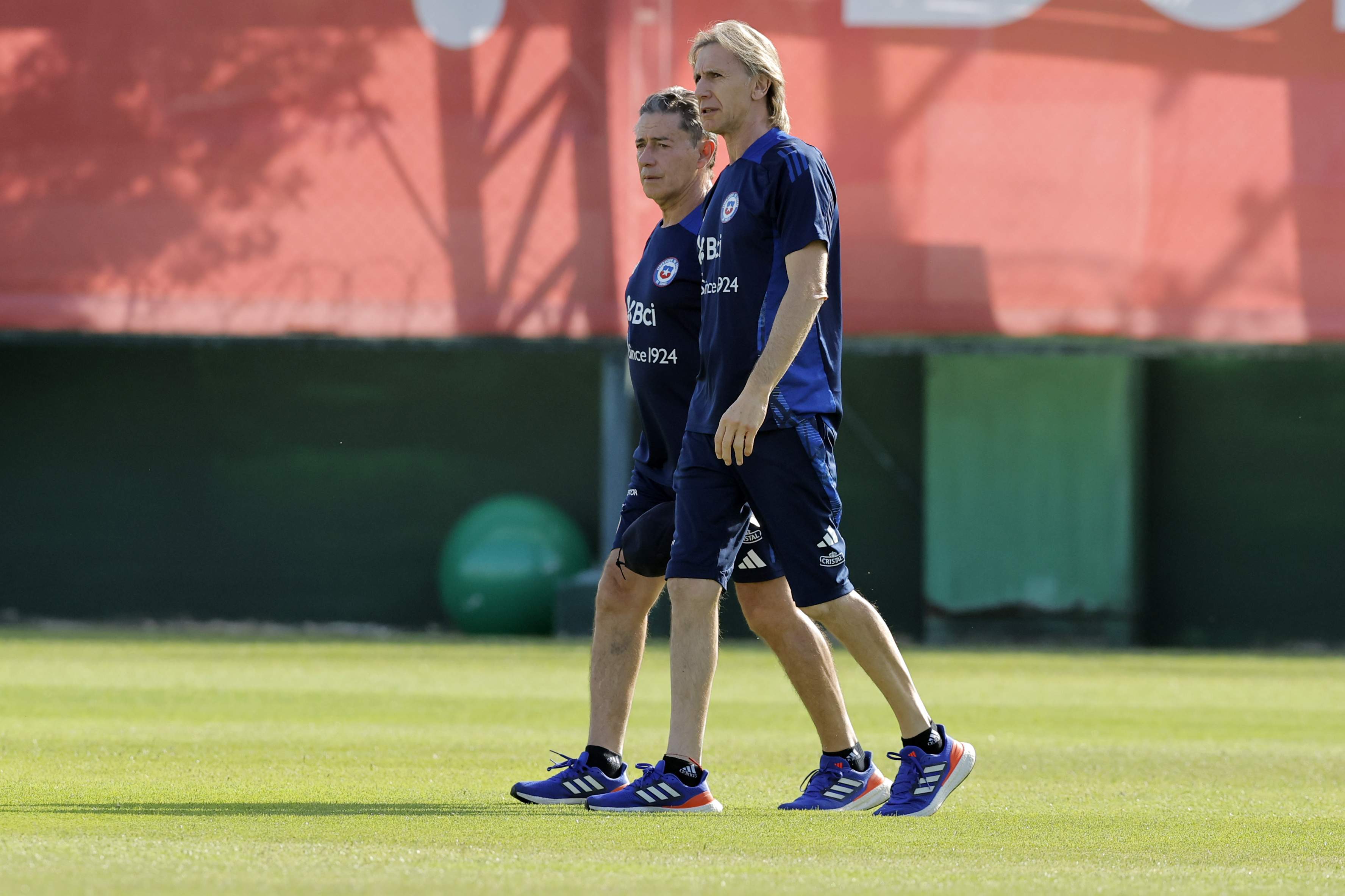 Ricardo Gareca Announces Chile Squad for Friendly Against Panama Santiago, Chile – February 4, 2025: Ricardo Gareca on Chilean team training. Universidad de Chi...