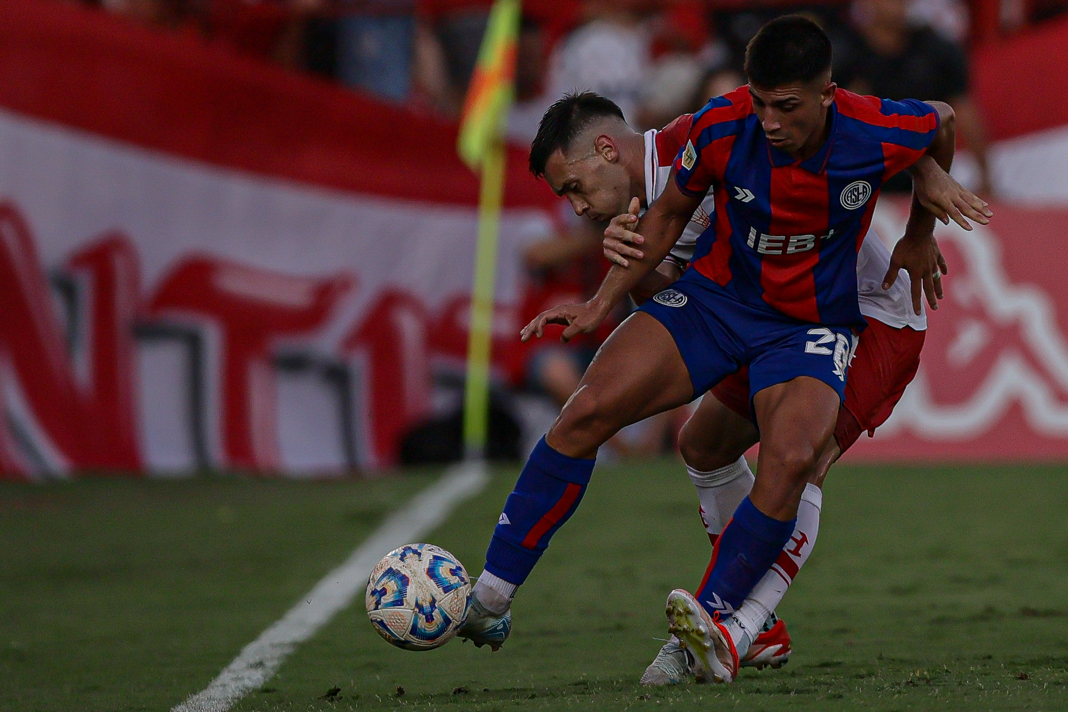 Huracán Triumphs in the Clásico de Boedo, Defeating San Lorenzo at Tomás Ducó Stadium Buenos Aires, Argentina – February 23, 2025: Huracán secured a crucial 2-0 victory over San Lo...
