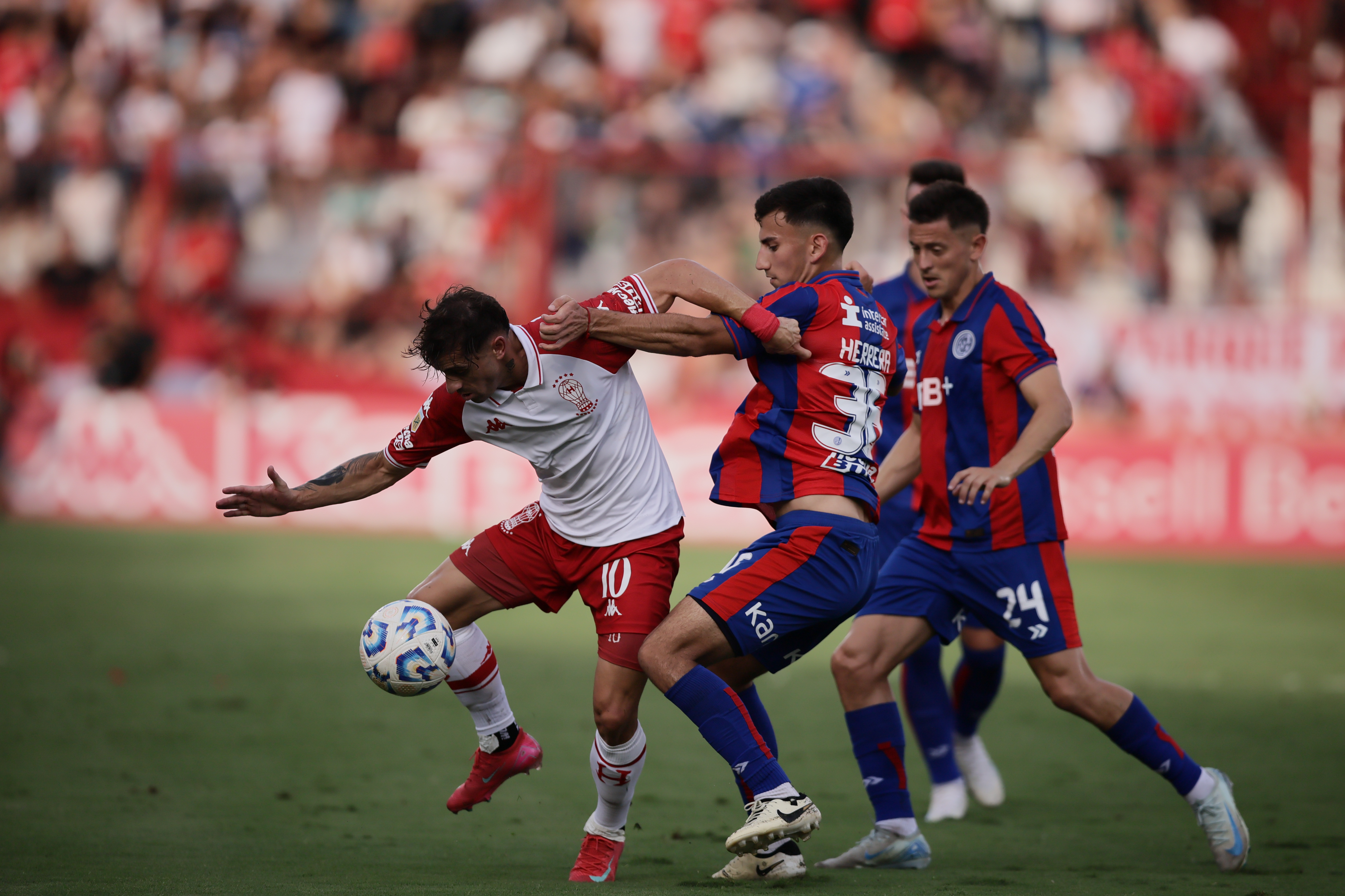 Huracán Triumphs in the Clásico de Boedo, Defeating San Lorenzo at Tomás Ducó Stadium Buenos Aires, Argentina – February 23, 2025: Huracán secured a crucial 2-0 victory over San Lo...