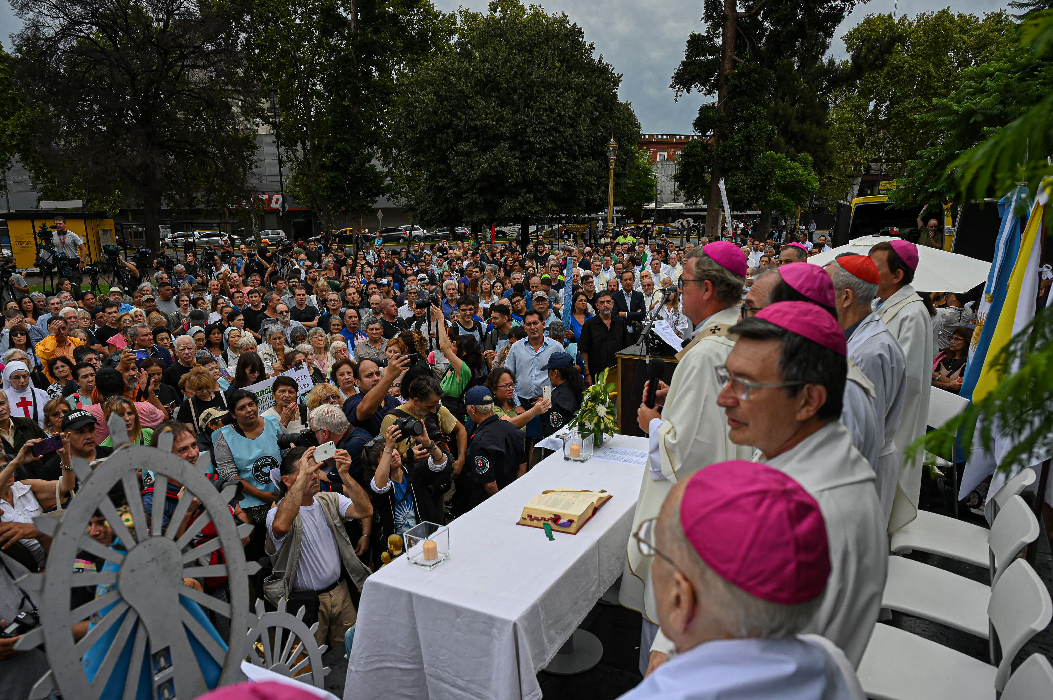 Archbishop Jorge García Cuerva Leads Public Prayer in Plaza Constitución for Pope’s Recovery Buenos Aires, Argentina – February 2025: Archbishop Jorge García Cuerva has called for a speci...
