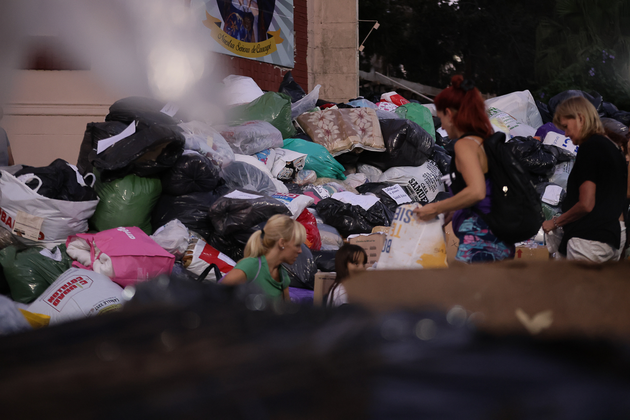 Churches, Clubs, and Organizations Lead Solidarity Campaigns After Deadly Floods Buenos Aires, Argentina – March 10, 2025: Following the catastrophic floods in Bahía Blanca, B...