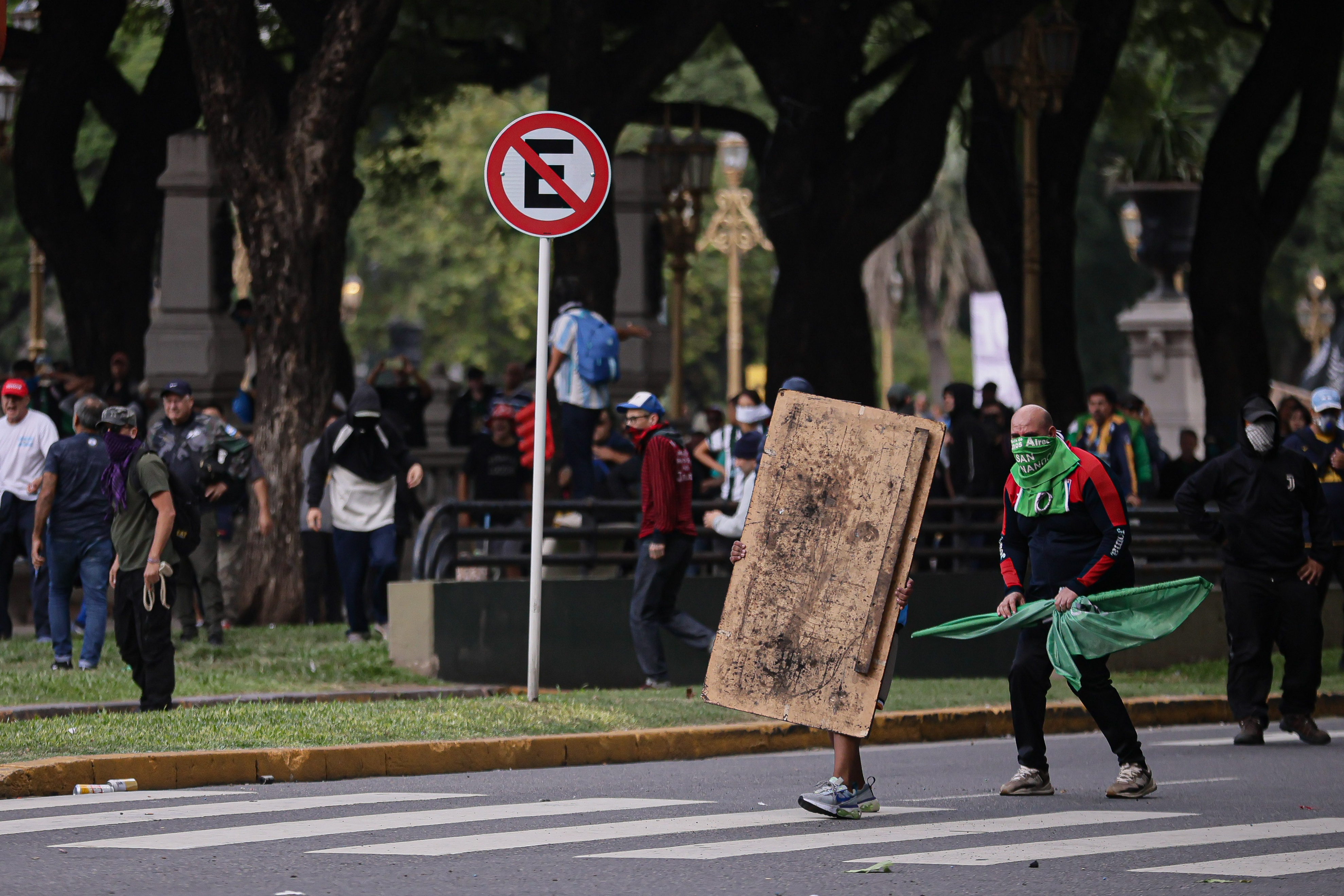 Buenos Aires Seniors Demand Pension Hike Amid Rising Economic Hardship Buenos Aires, Argentina – March 12, 2025: Retirees gathered outside the National Congress deman...