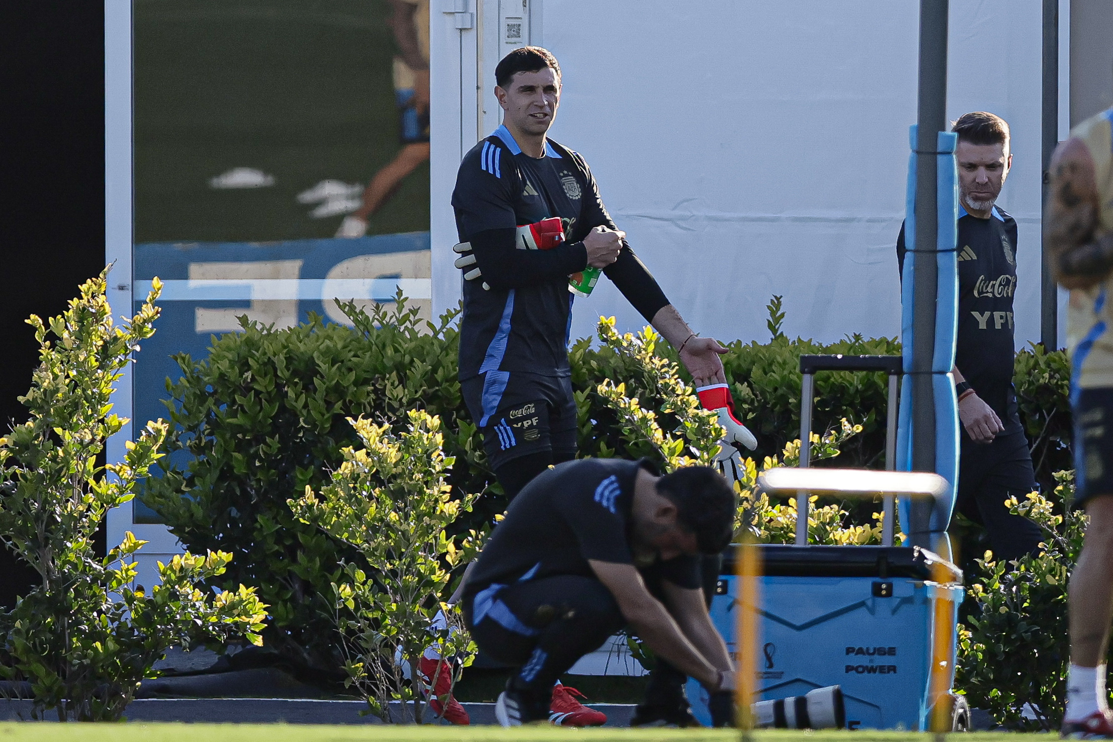 Argentine Squad Prepares for Upcoming Matches at AFA Training Facility Buenos Aires, Argentina – March 18, 2025: The Argentina national football team trains at the Li...