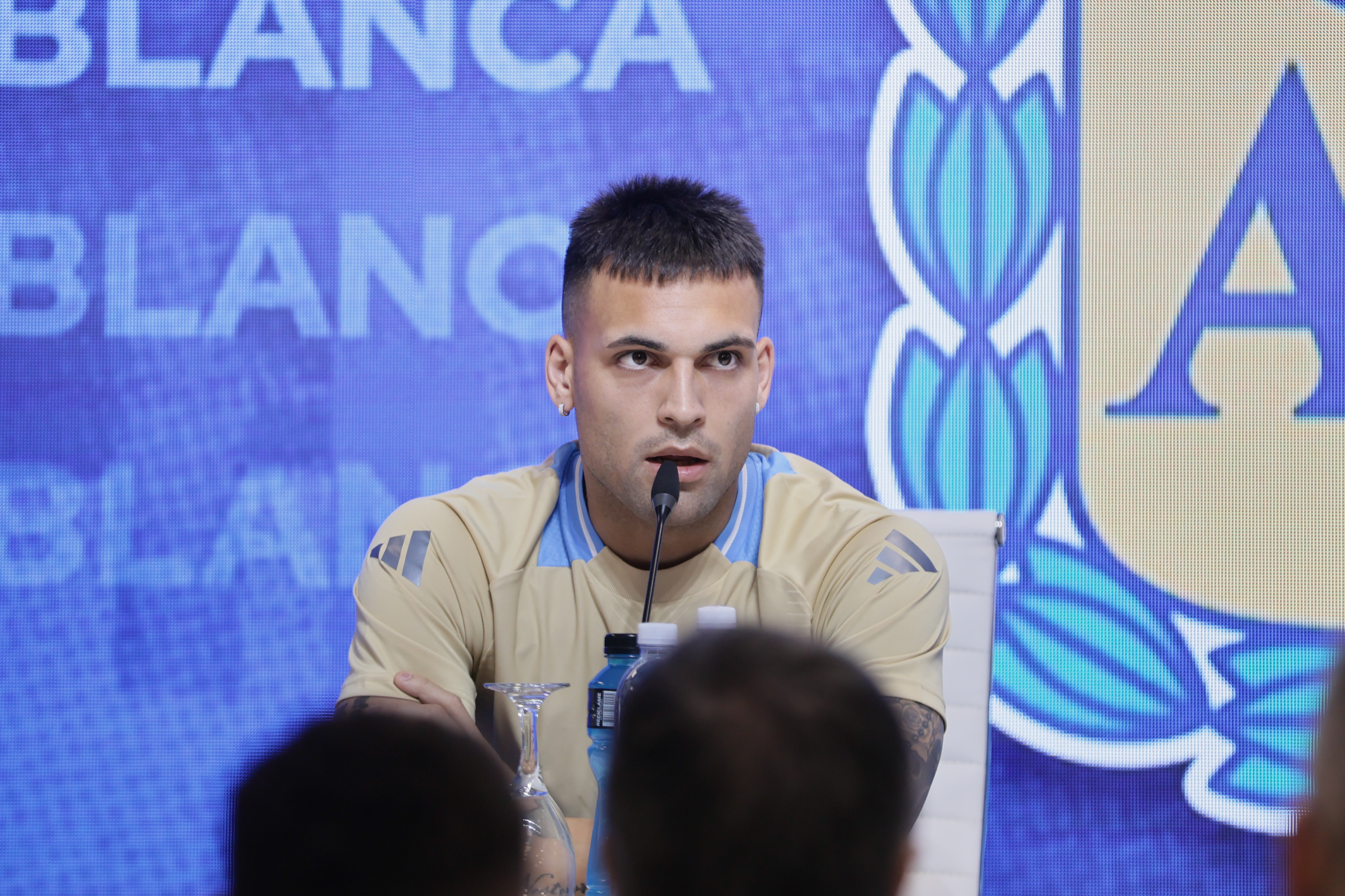 Lautaro Martínez, Claudio Tapia, Germán Pezzella, and Lionel Scaloni Hold Press Conference Ahead of Argentina’s Training Buenos Aires, Argentina – March 18, 2025: Argentina national team captain Lautaro Martínez, AF...