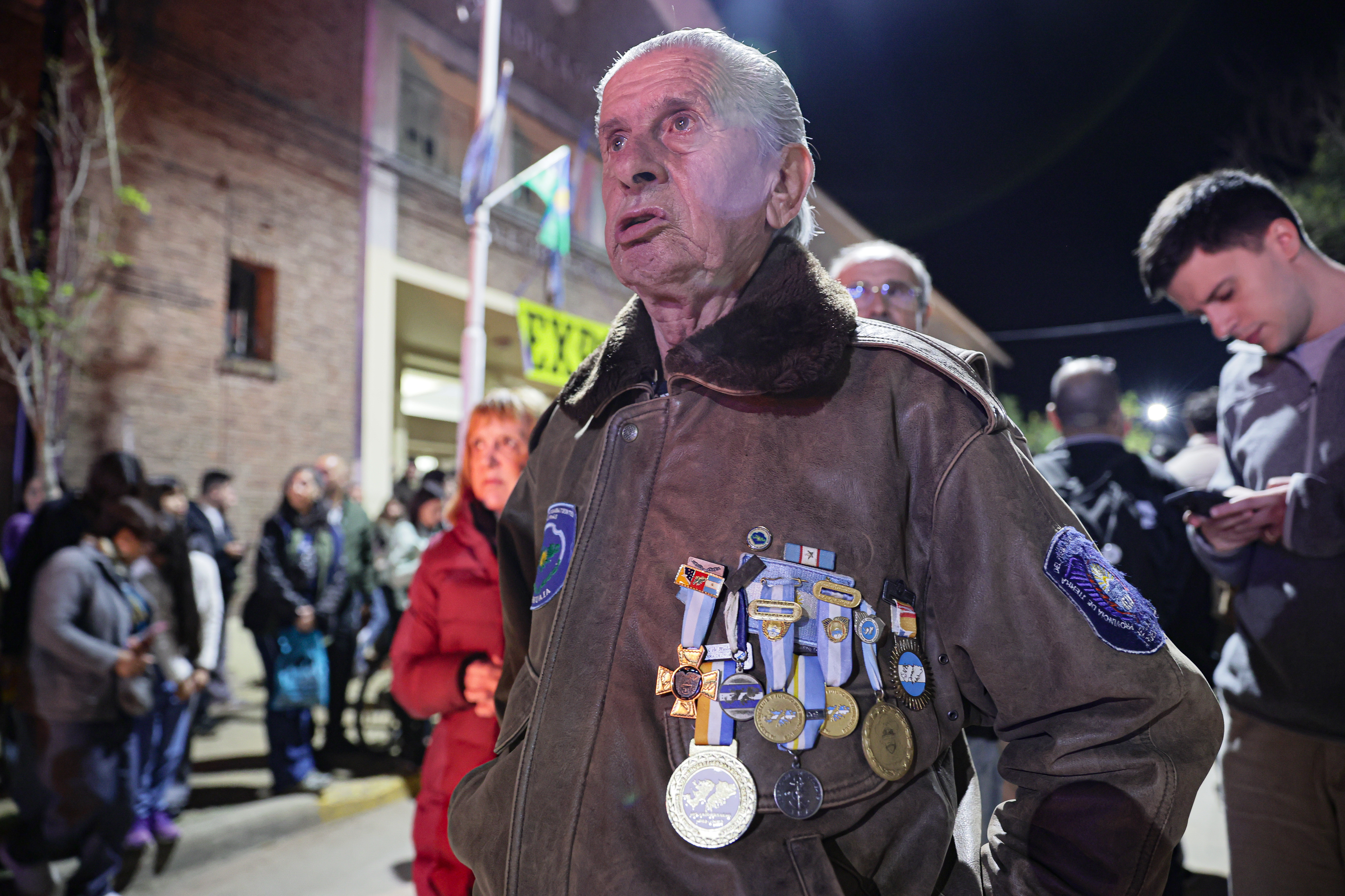 Argentinian war veterans hold vigil for fallen soldiers of Malvinas War
BUENOS AIRES, ARGENTINA -...