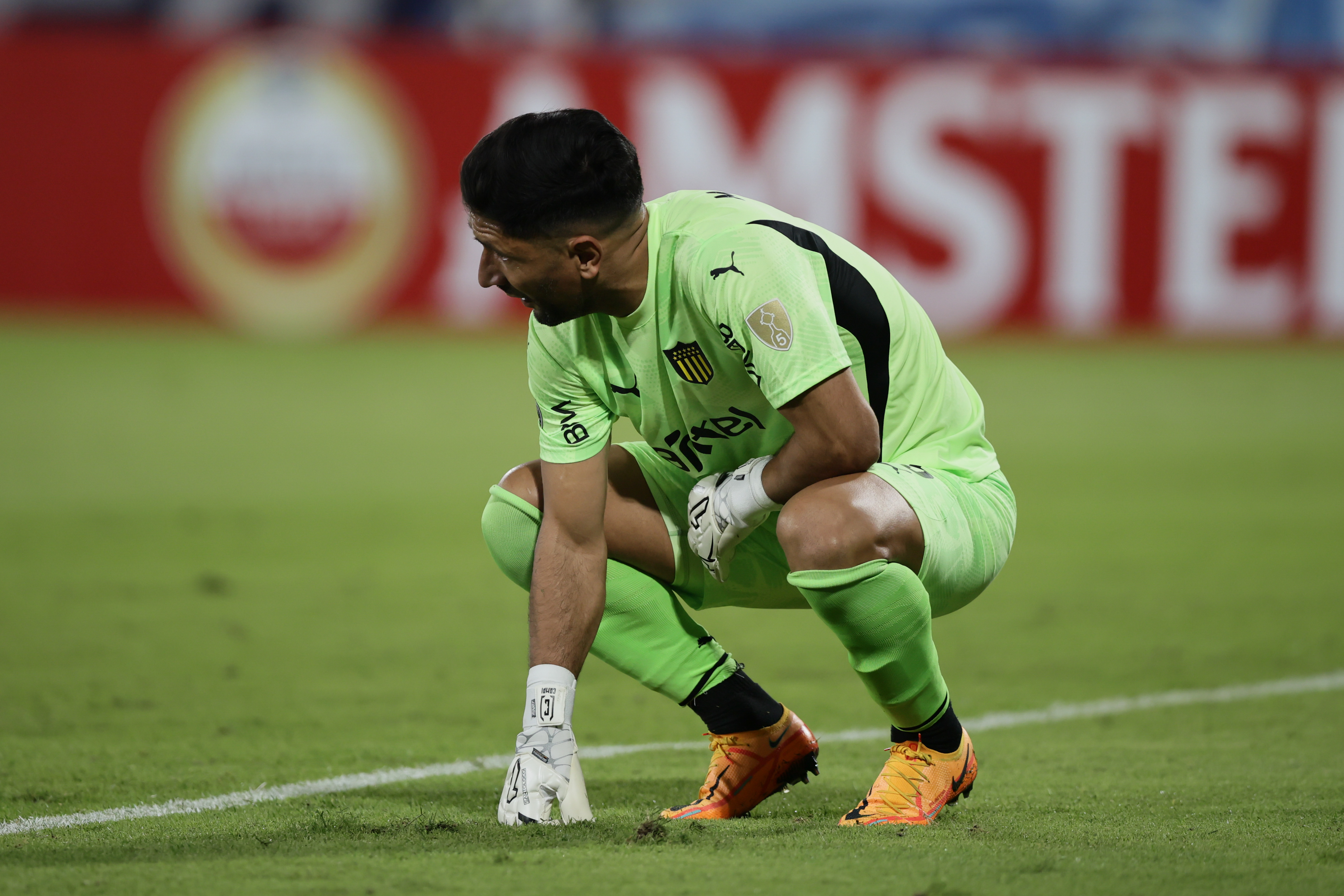 Vélez Hosts Peñarol in Crucial Copa Libertadores Match Buenos Aires, Argentina – April 02, 2025: Vélez Sársfield faces Peñarol in a highly anticipa...