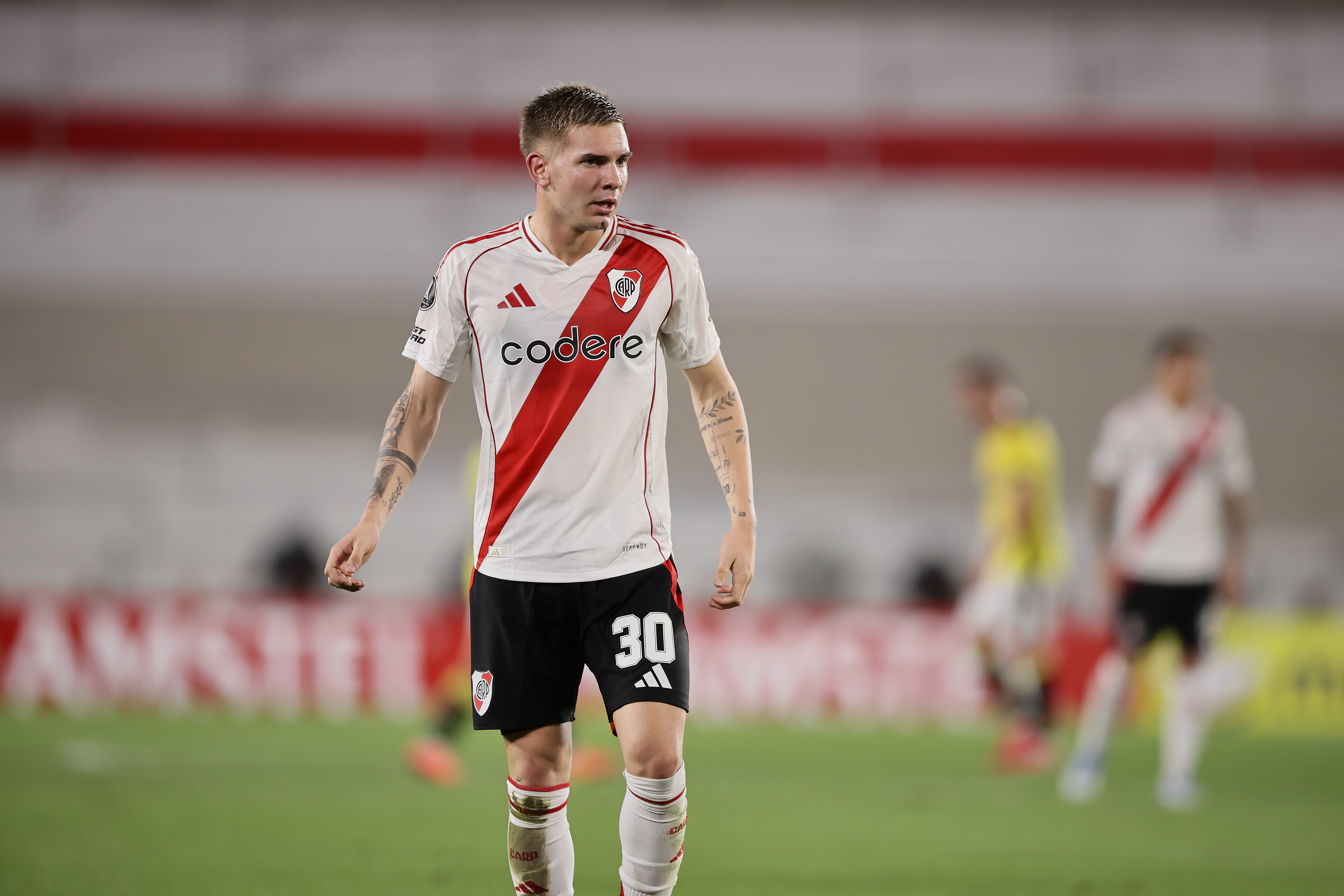 River Plate Plays Without Fans Due to Sanction from Previous Pyrotechnic Incident Buenos Aires, Argentina – April 8, 2025: River Plate faces Barcelona SC of Guayaquil at Estadio...