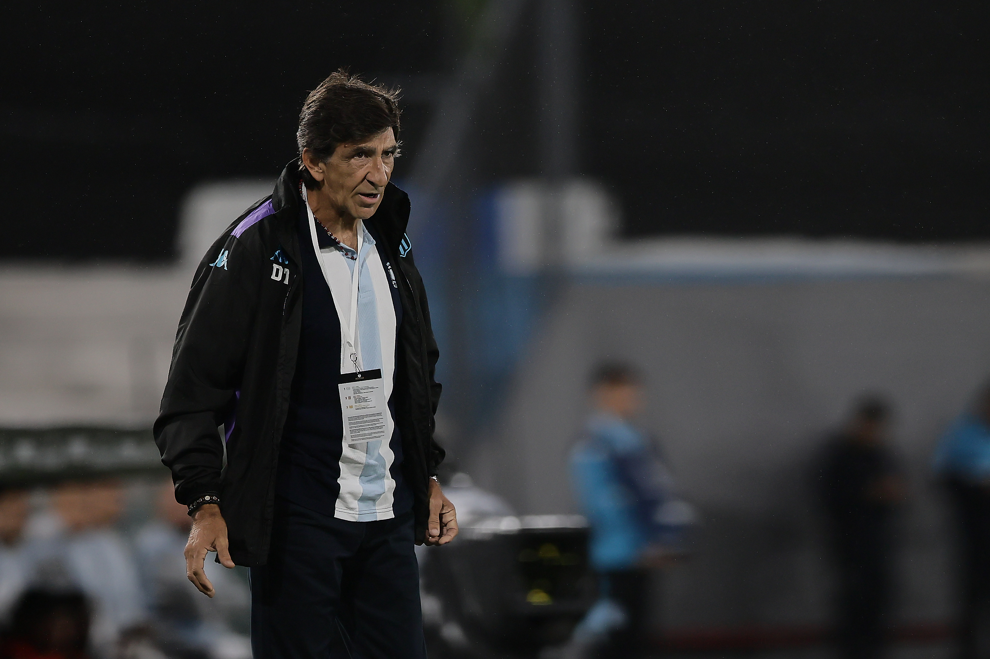 Colombian Side Bucaramanga Shocks Racing Club with 2-0 Win in Avellaneda Avellaneda, Argentina – April 10, 2025: Gustavo Costas, Racing Club coach (DT). Racing Club suf...