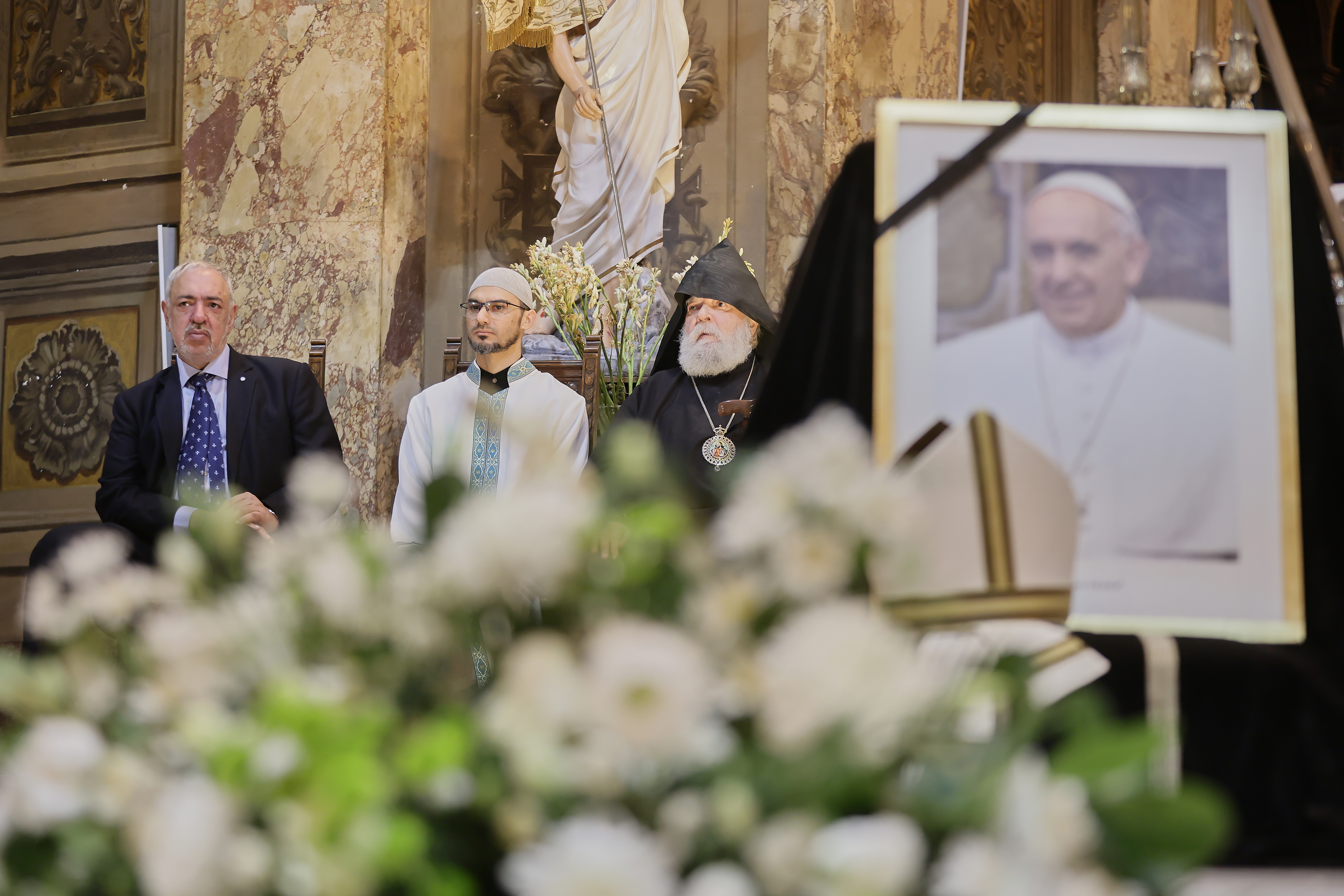 Argentine government officials attended an interfaith ceremony in honor of Pope Francis following his passing Buenos Aires, Argentina - April 22, 2025: Argentine government officials attended an interreligio...