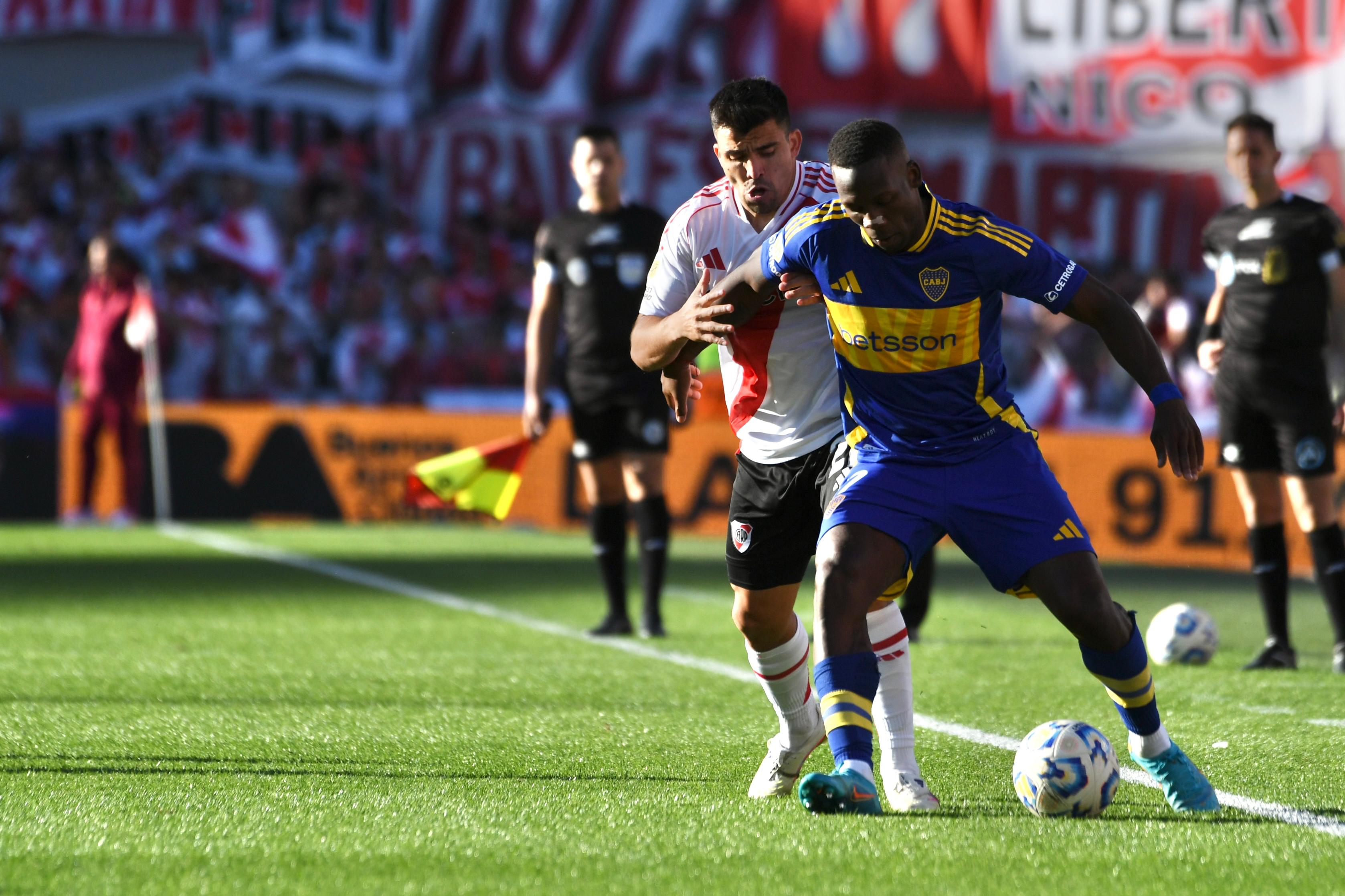 River Plate hosts Boca Juniors in a crucial match for the 2025 Apertura Tournament Buenos Aires, Argentina - April 27, 2025: Driussi from River plate. River Plate and Boca Juniors...