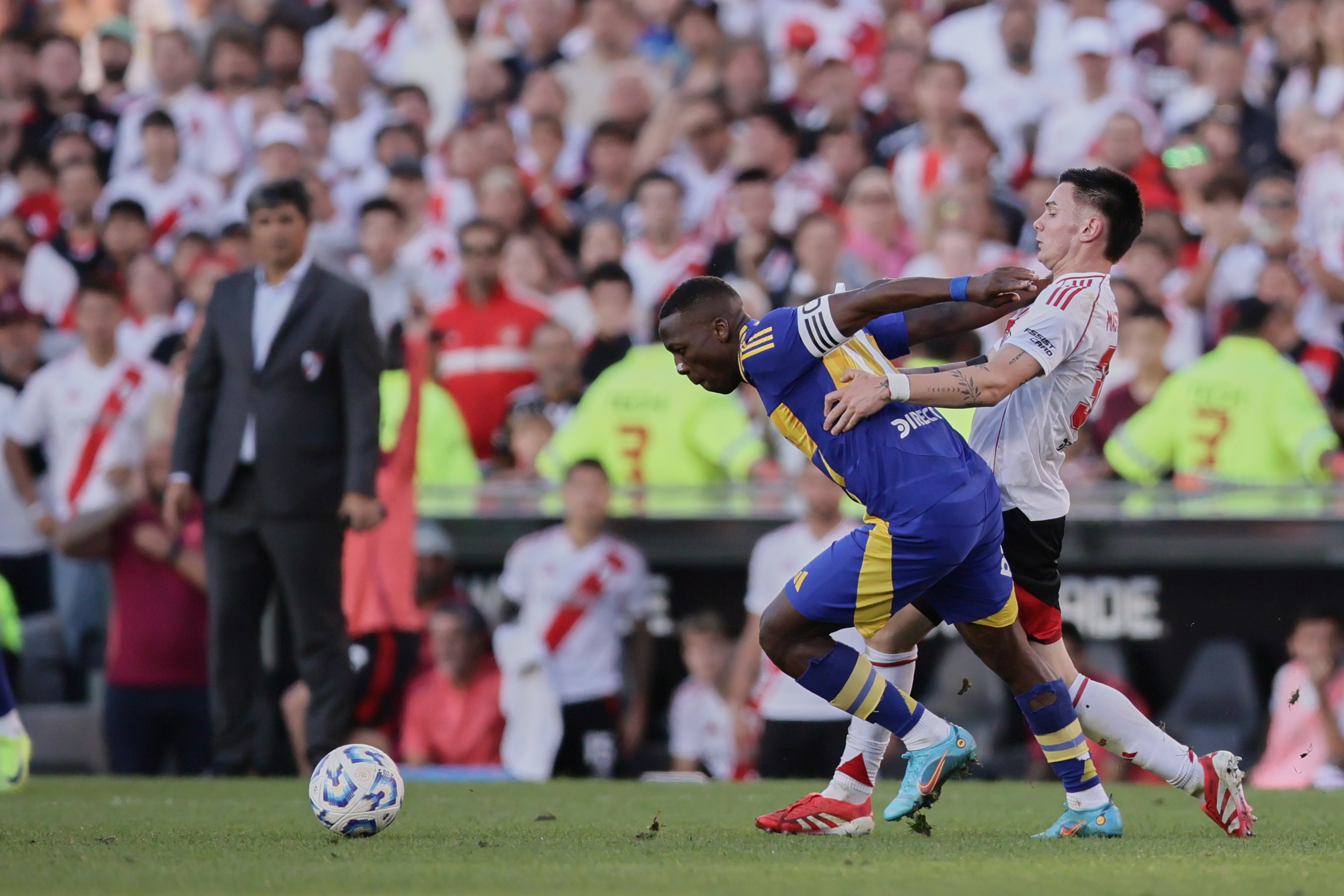 River Plate hosts Boca Juniors in a crucial match for the 2025 Apertura Tournament Buenos Aires, Argentina - April 27, 2025: River Plate and Boca Juniors face off at Estadio Monume...