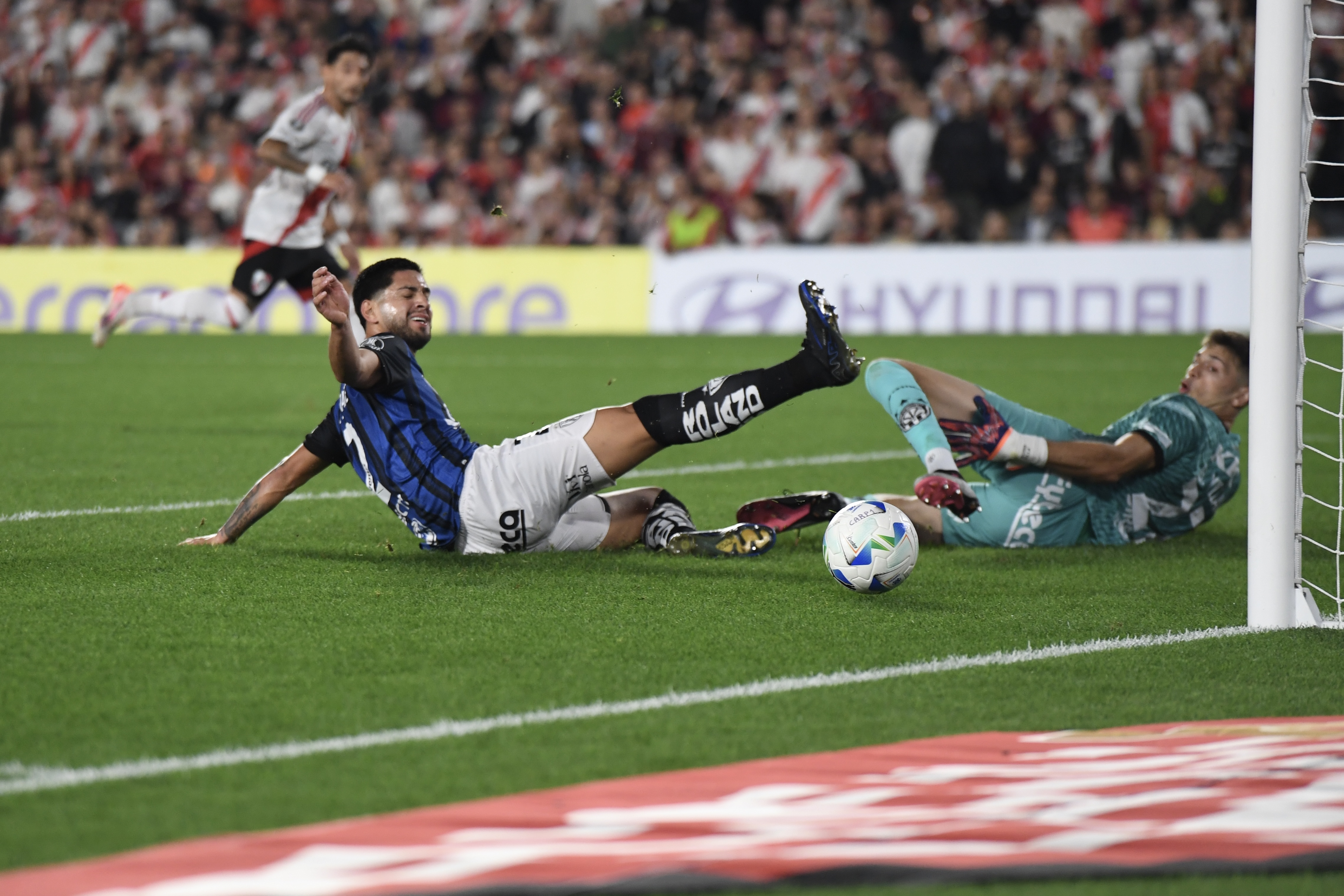 Buenos Aires, Argentina - May 15, 2025: River Plate hosts Independiente del Valle (Ecuador) in a ...