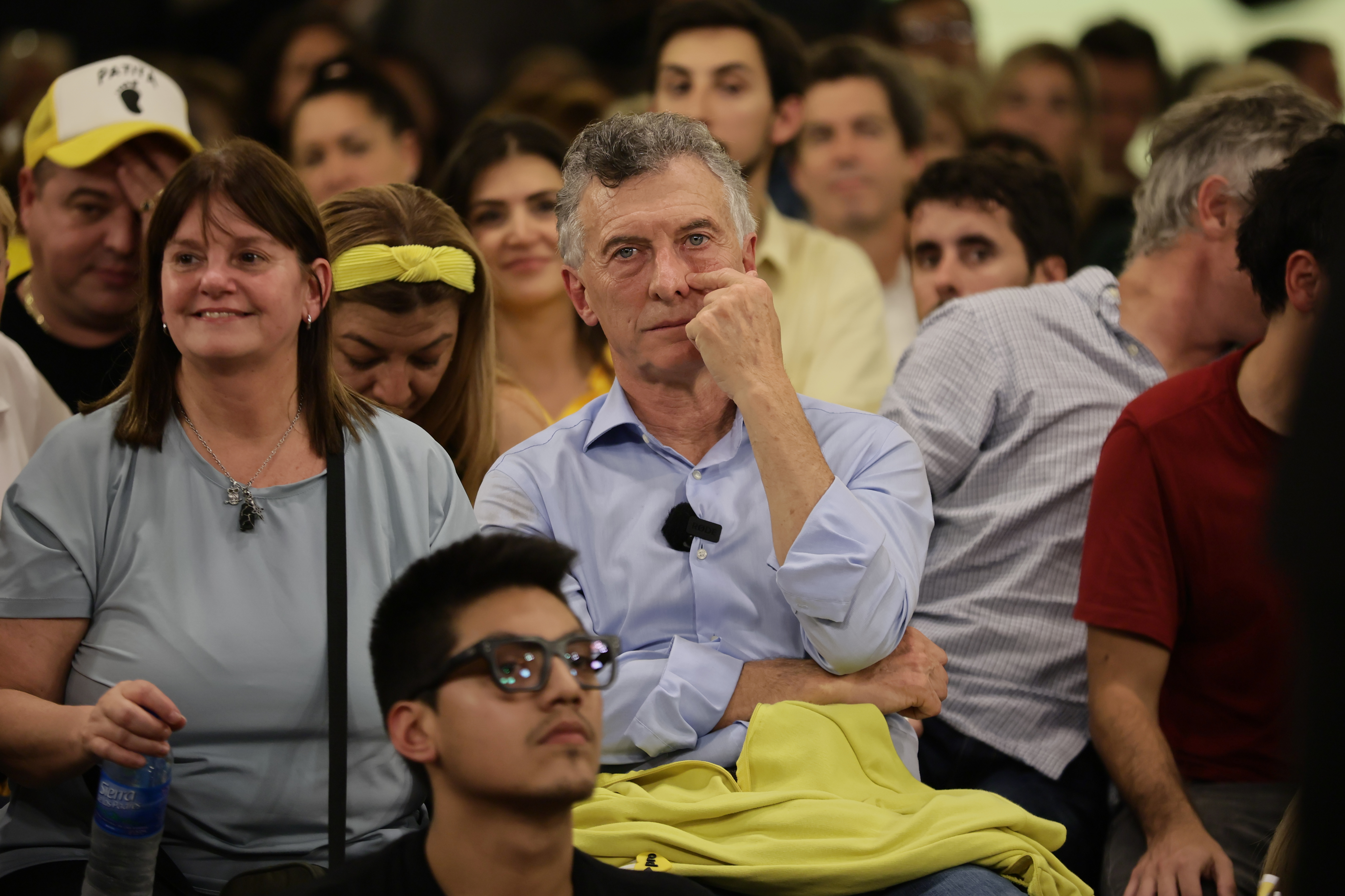 Mauricio Macri (c) ex presidente de Argentina, presente en el escenario donde Silvia Lospennato c...