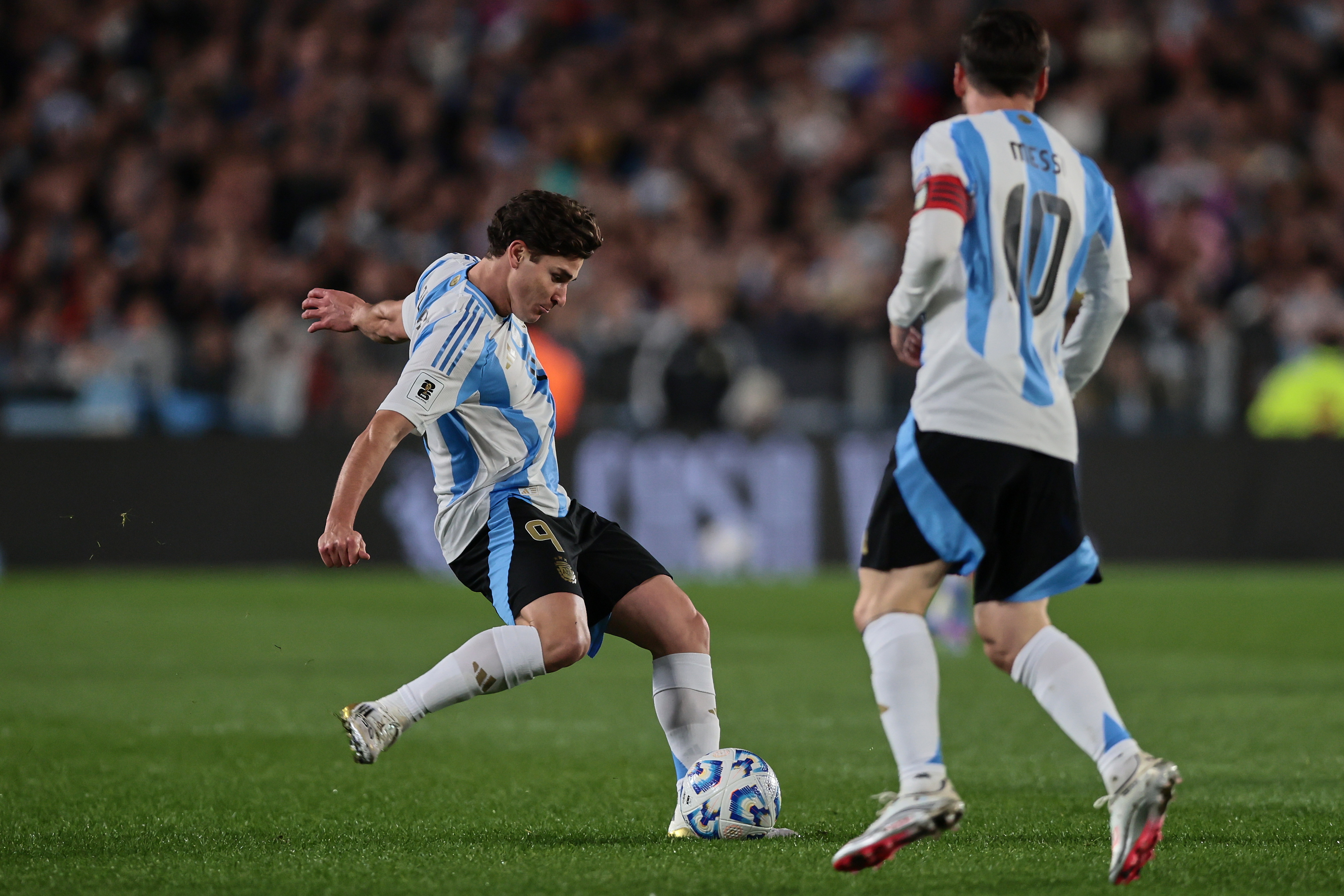 Argentina draws with Colombia in a heated match at El Monumental Buenos Aires, Argentina – June 10, 2025: Argentina’s national team drew 1-1 against Colombia ...