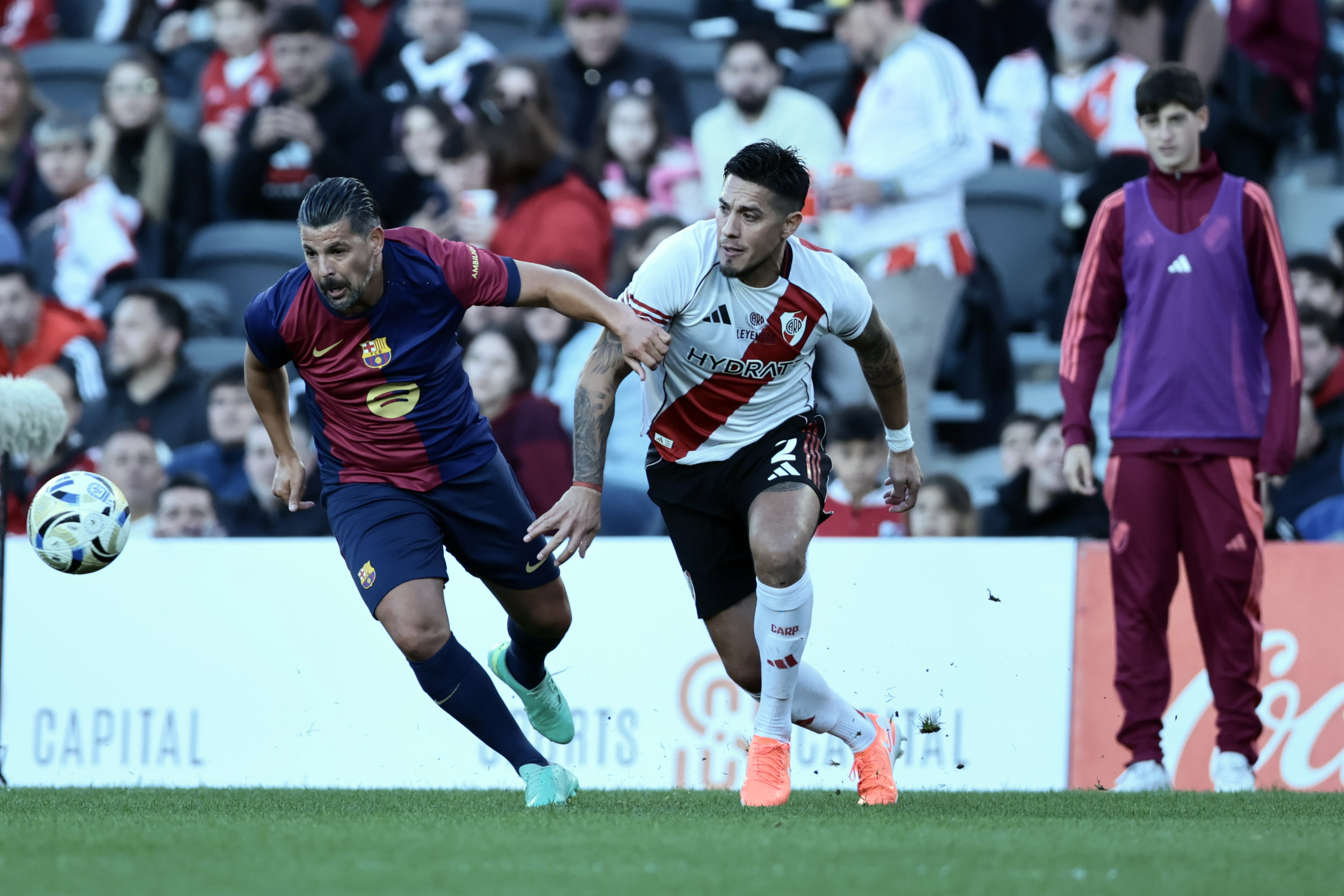 Buenos Aires, Argentina – 20 julio, 2025: Formación de Barcelona Leyendas. River Plate enfrent...