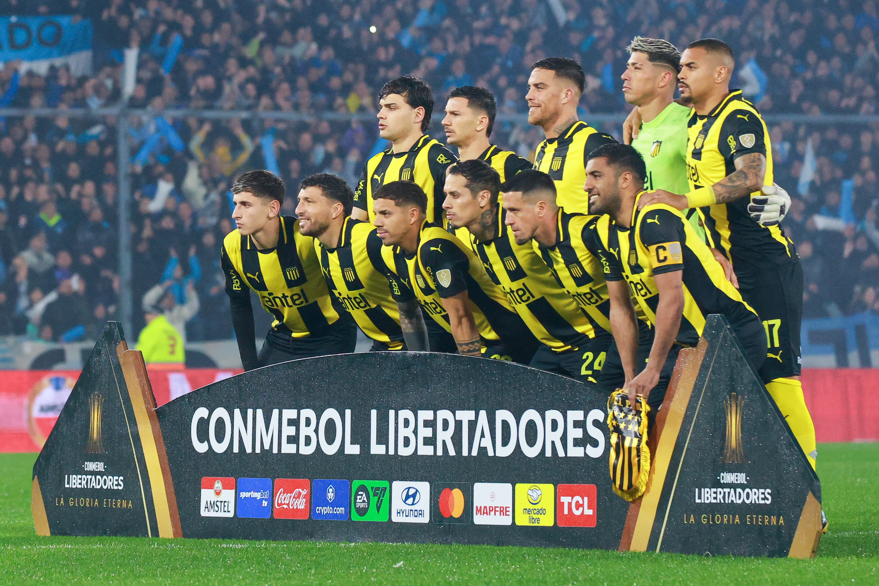 Buenos Aires, Argentina. August 19, 2025: Racing Club (Argentina) hosts Peñarol (Uruguay) in the...