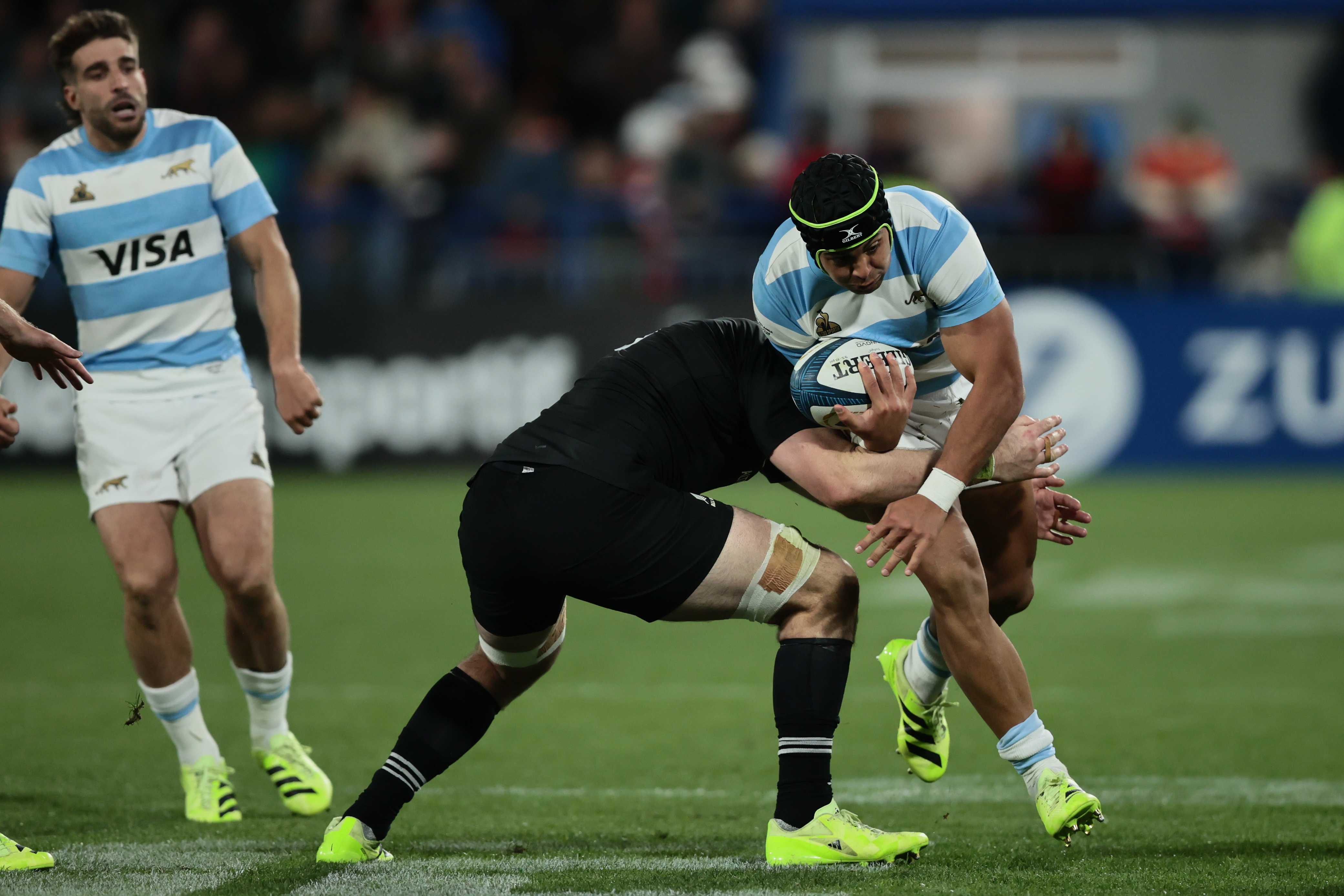Los Pumas enfrentan a los All Blacks en Buenos Aires por el Rugby Championship Buenos Aires, Argentina – 23 agosto, 2025: Lucio Cinti con el balon. La selección argentina de...