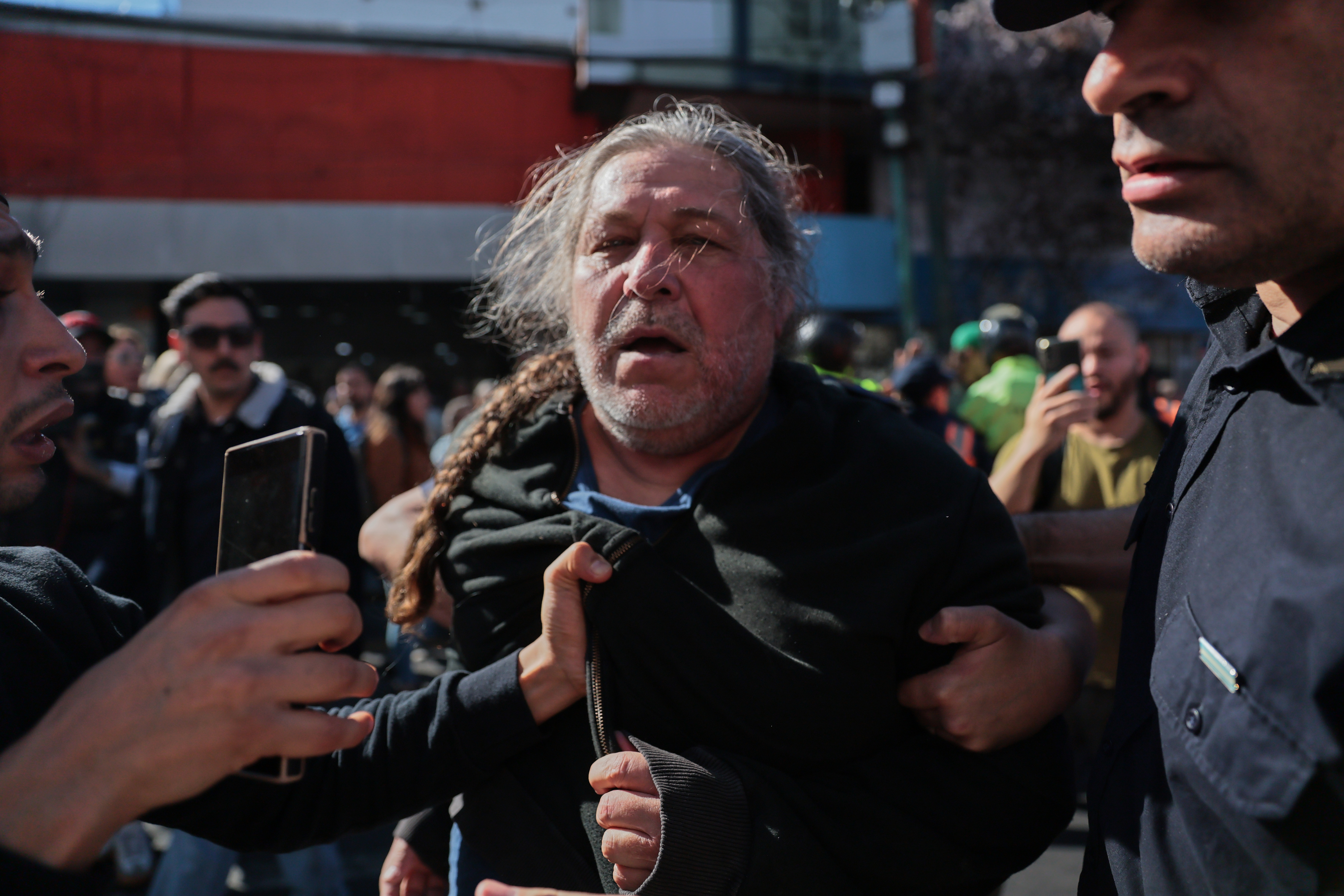 Lomas de Zamora, Argentina – August 27, 2025: Protesters attack Argentine President Javier Mile...