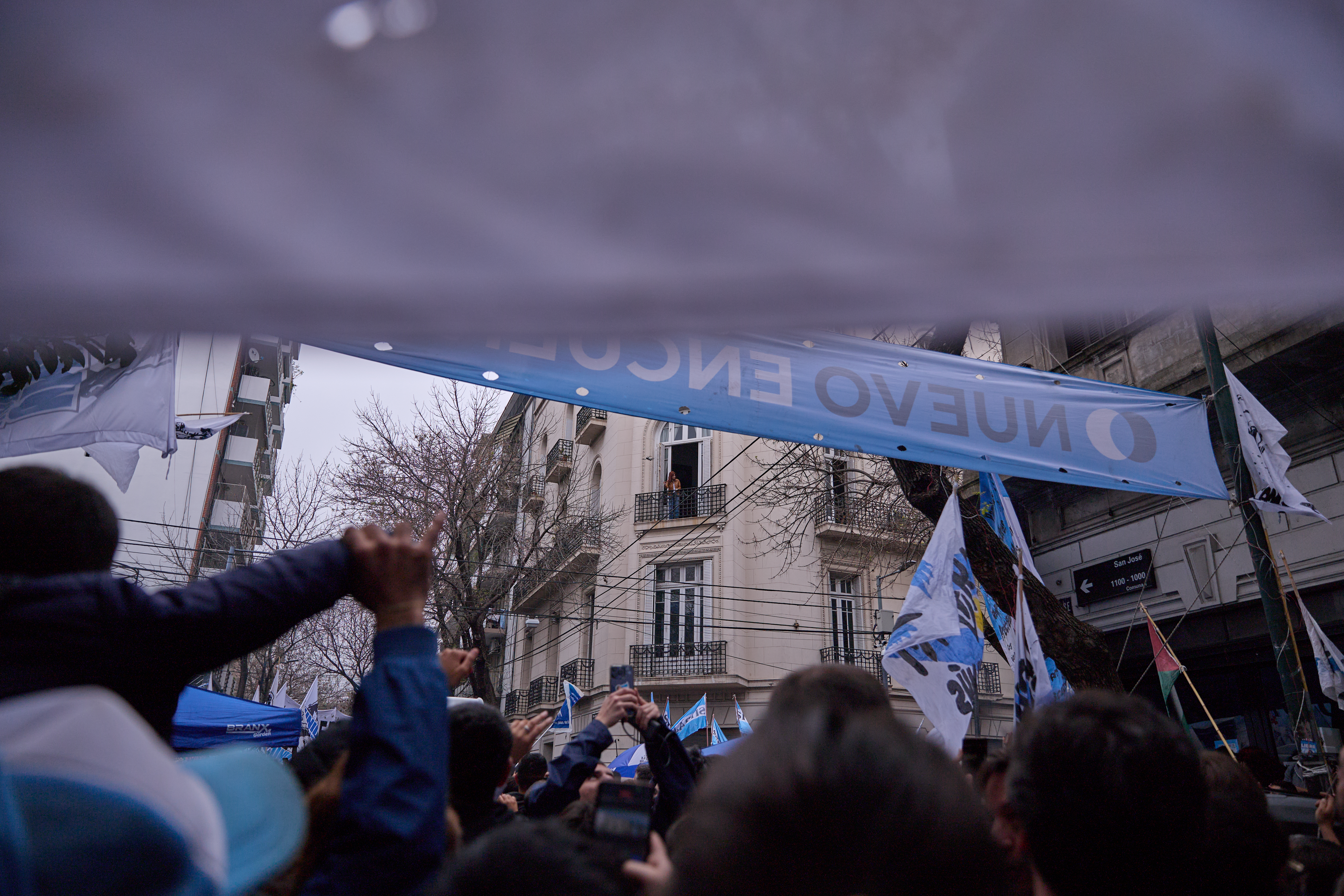 Argentina’s former president greets supporters from her residence Buenos Aires, Argentina – September 20, 2025: Former President Cristina Fernández de Kirchner ...