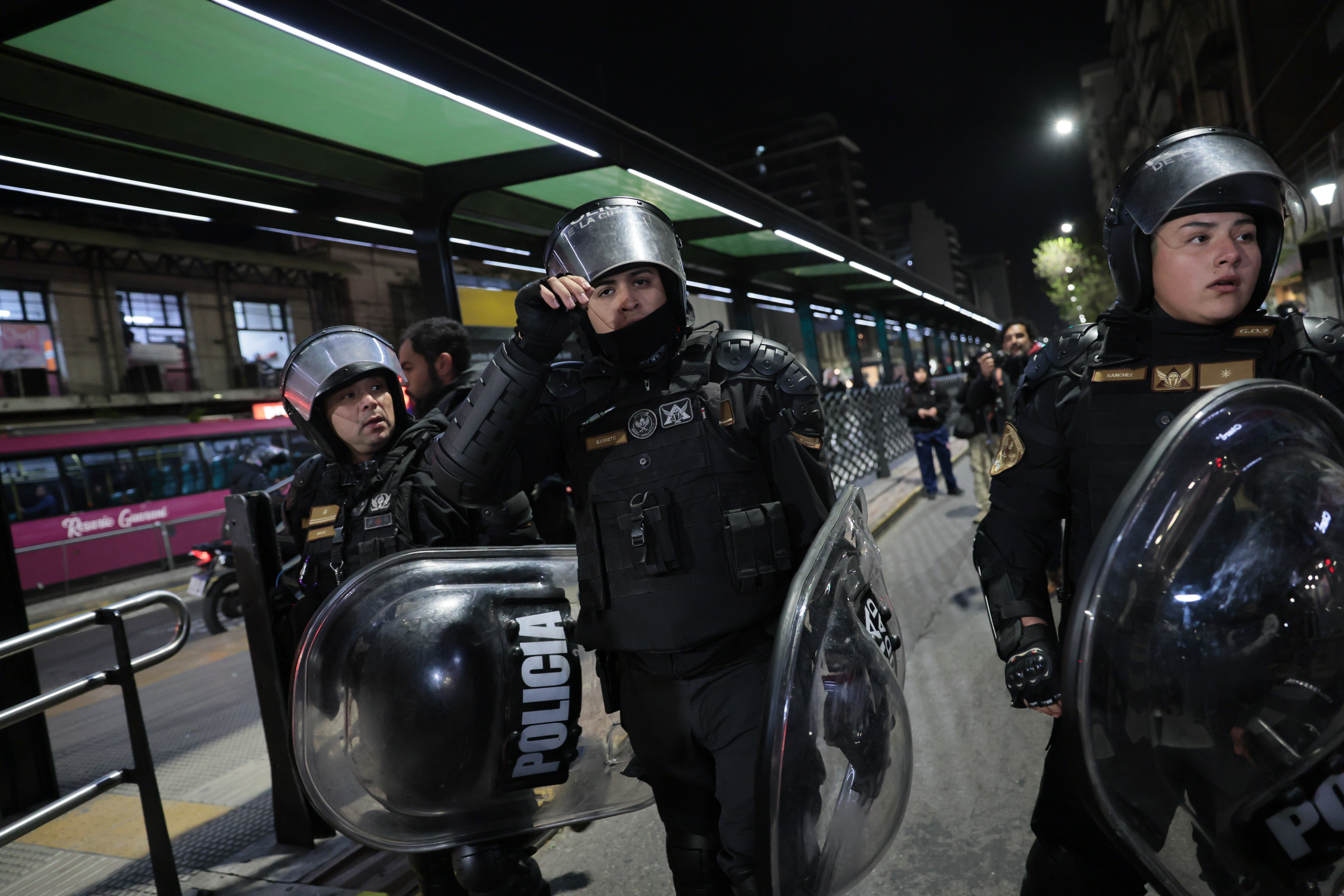 IMG_6378 Buenos Aires, Argentina – 24 septiembre, 2025: Miles de personas se movilizaron en distintas ci...