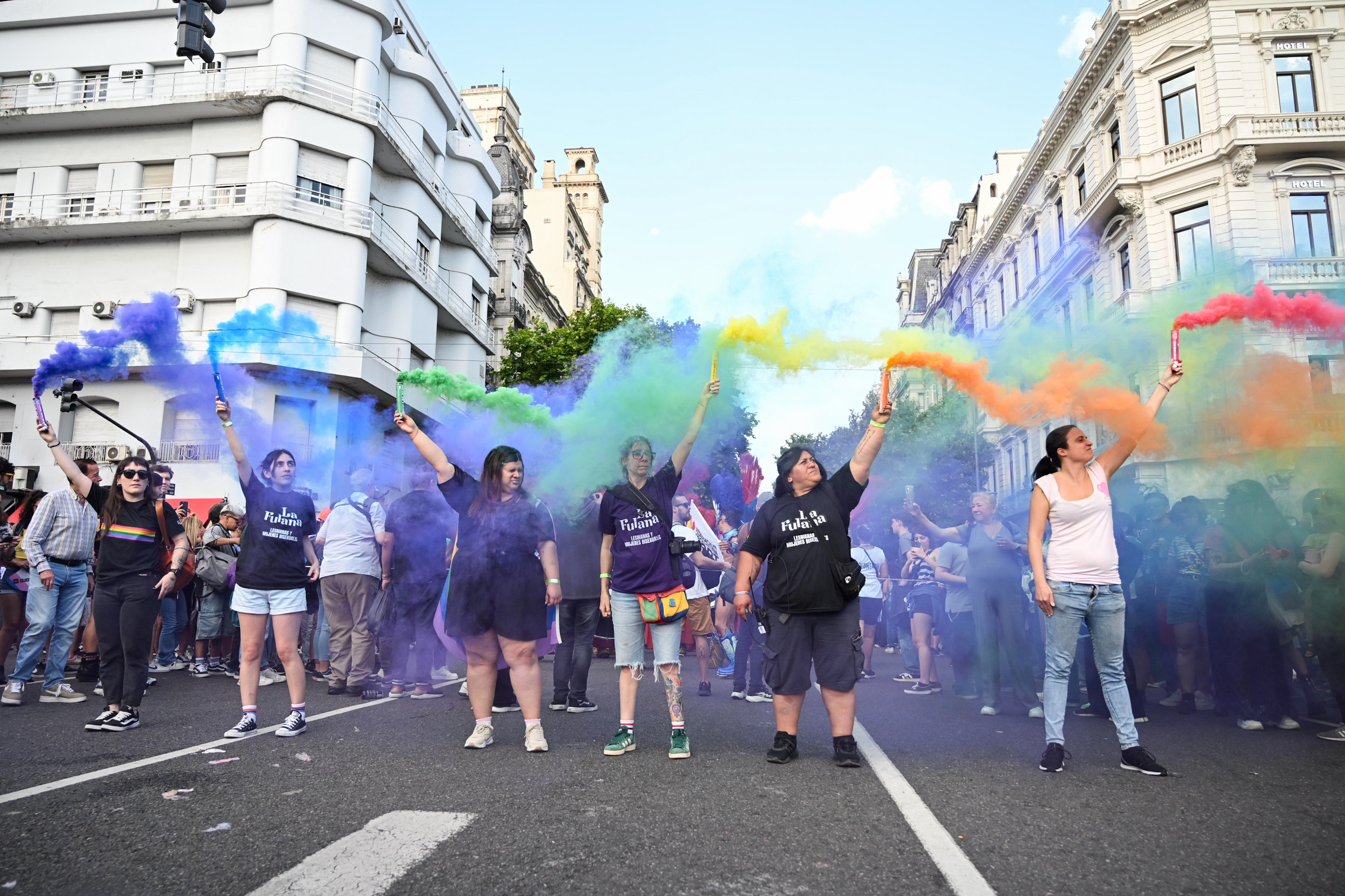 VIO_8411 Personas de la comunidad LGBTQ+ participaron este sábado 1 de noviembre de 2025 en la 31ª edici...
