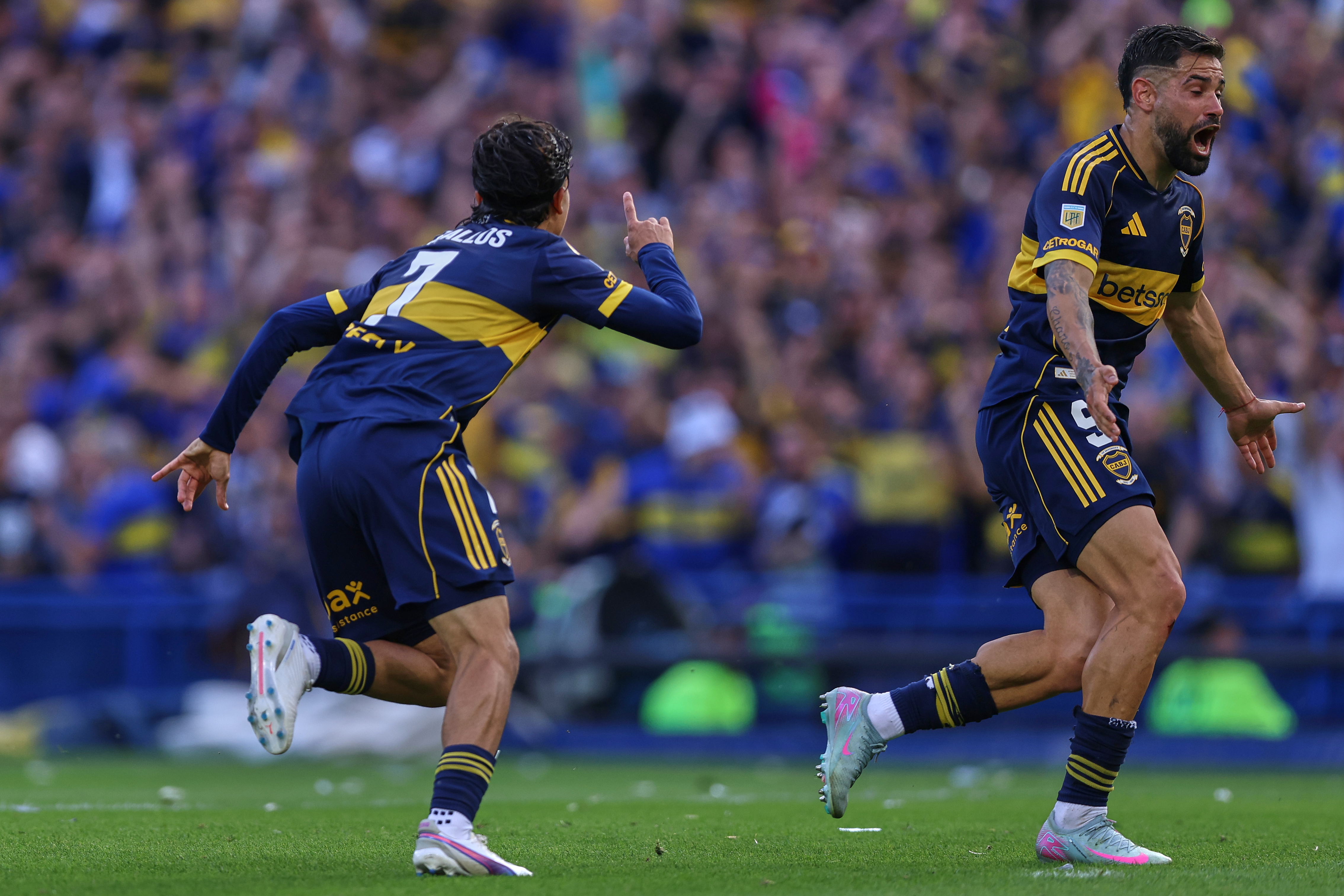 Zeballos and Merentiel secure Boca’s victory in the Superclásico Buenos Aires, Argentina – November 9, 2025: Boca Juniors defeated River Plate 2-0 at La Bombone...