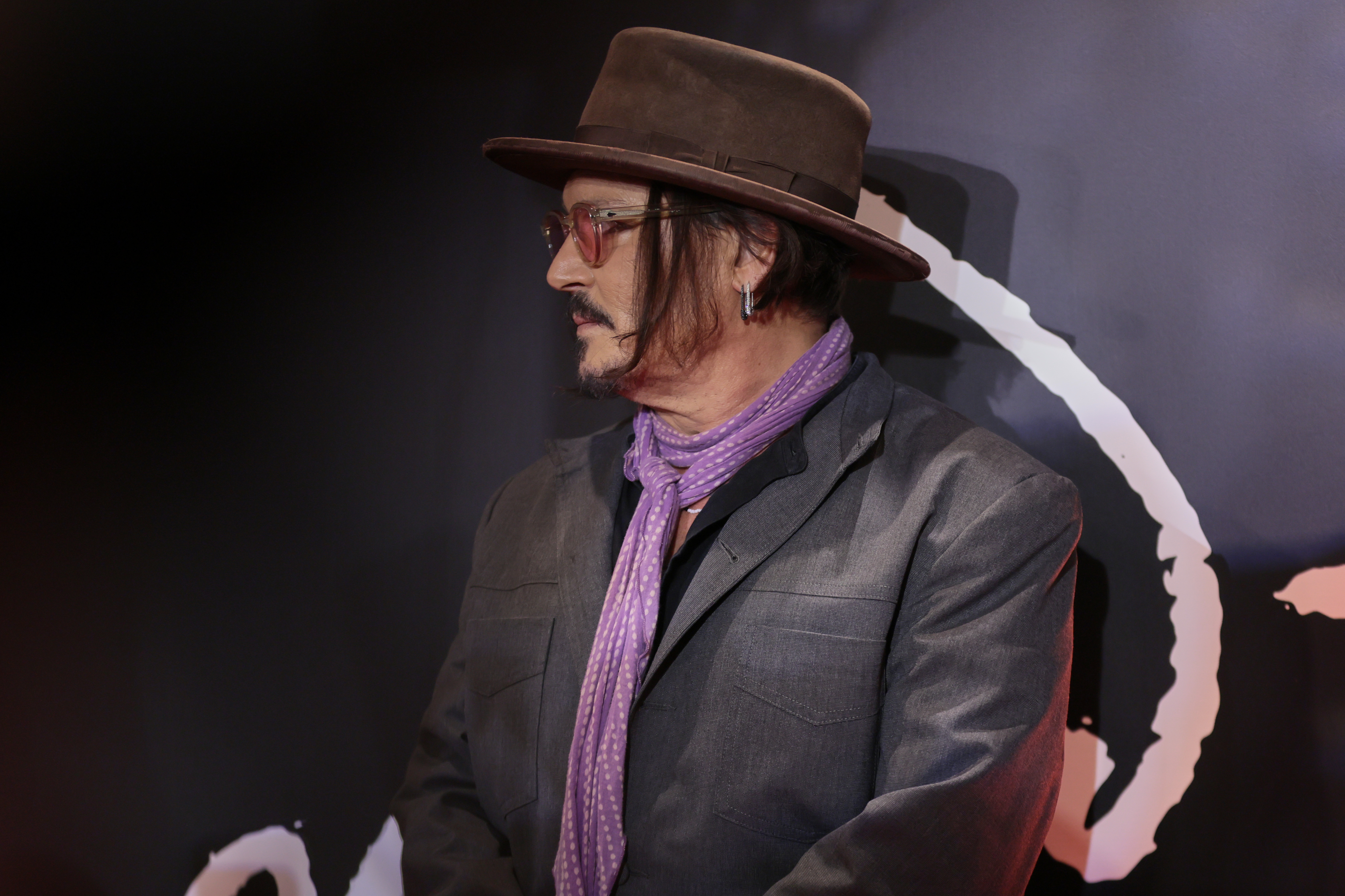 The renowned American actor and director presented his film alongside its star, Riccardo Scamarcio Buenos Aires, Argentina – November 11, 2025: American actor and director Johnny Depp attends th...