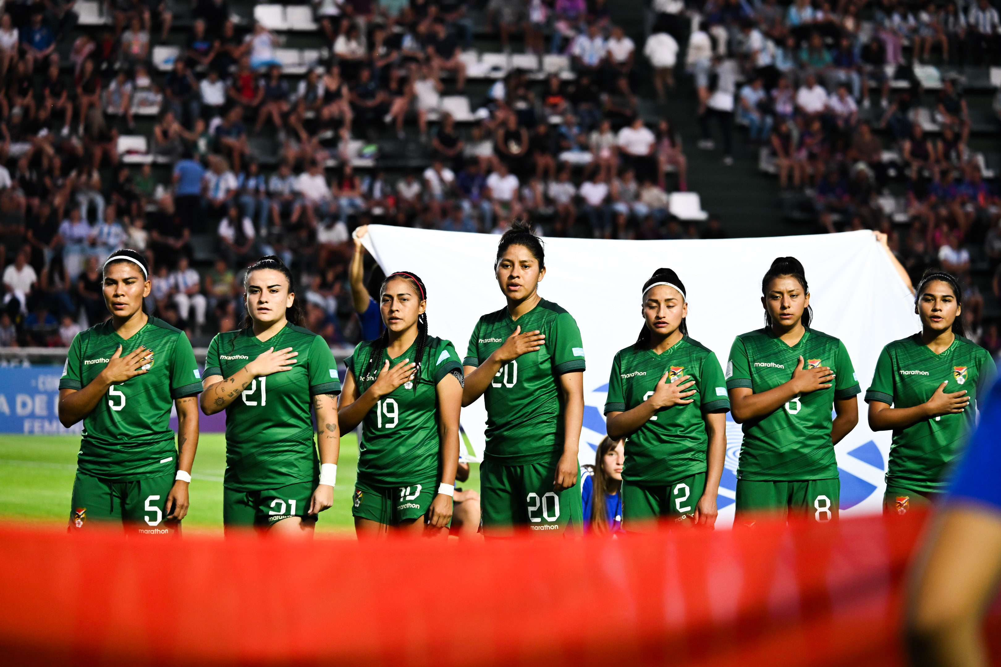 La Albiceleste brilló en Banfield y consolidó su posición en la carrera hacia el Mundial de Brasil 2027 bajo el nuevo formato de CONMEBOL Banfield, Argentina – 2 diciembre, 2025: Formación inicial de Bolivia. La Selección Argentina...