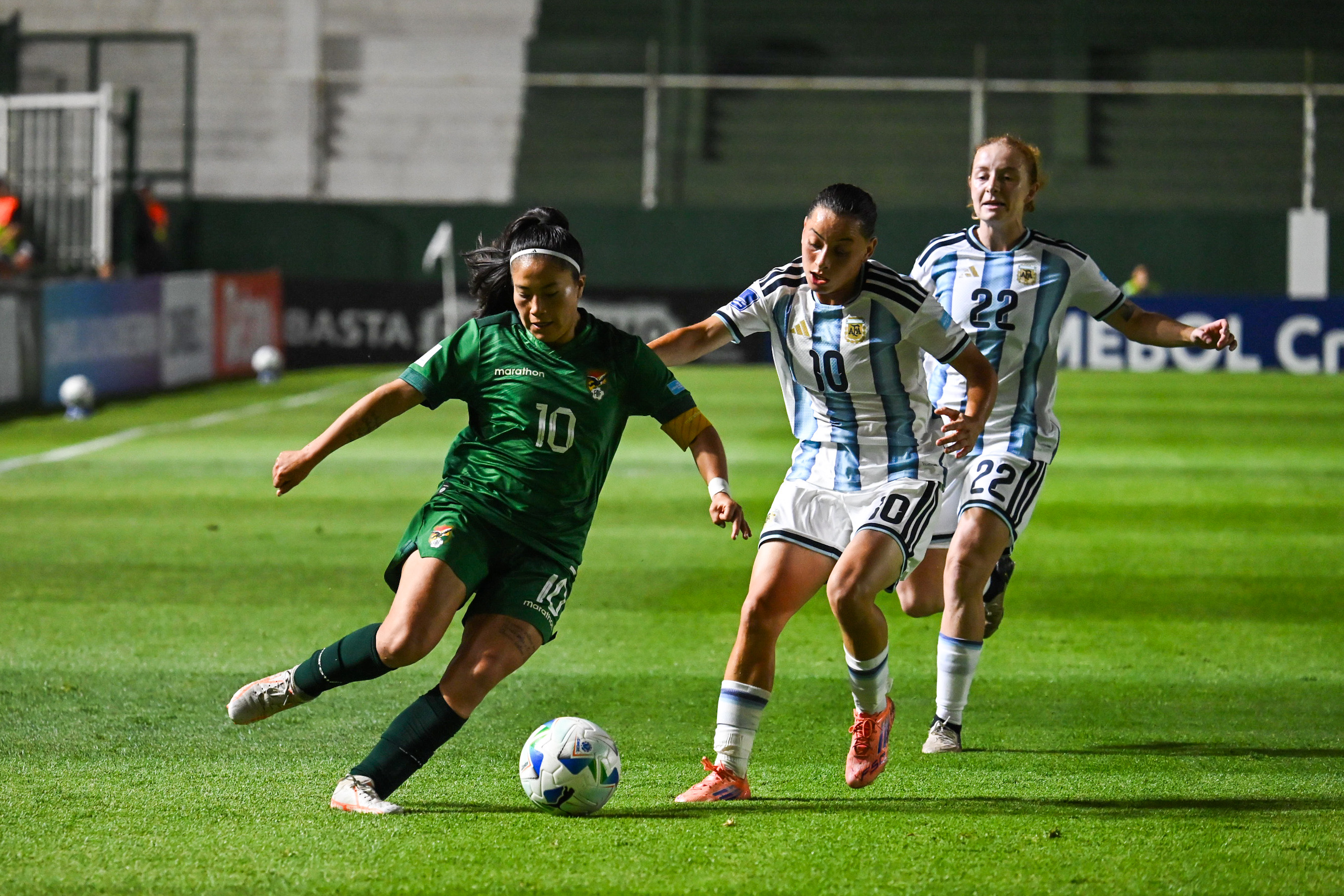 Banfield, Argentina – 2 diciembre, 2025: La Selección Argentina femenina consiguió una contun...