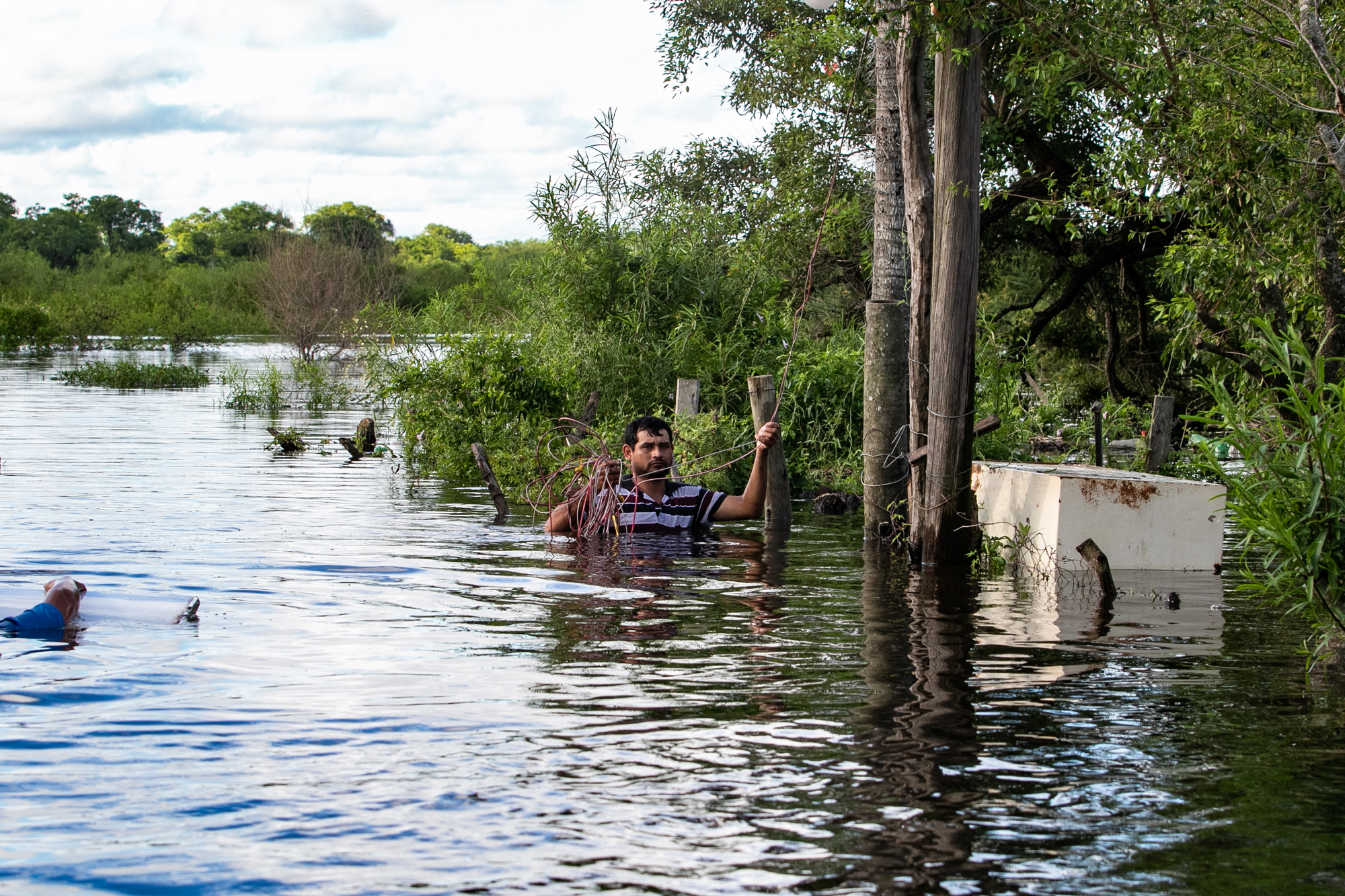 Un temporal sin precedentes golpea el litoral argentino dejando barrios enteros bajo el agua y más de 400 familias desplazadas Corrientes, Argentina – 30 diciembre, 2025: Un temporal histórico azota la provincia, donde ll...