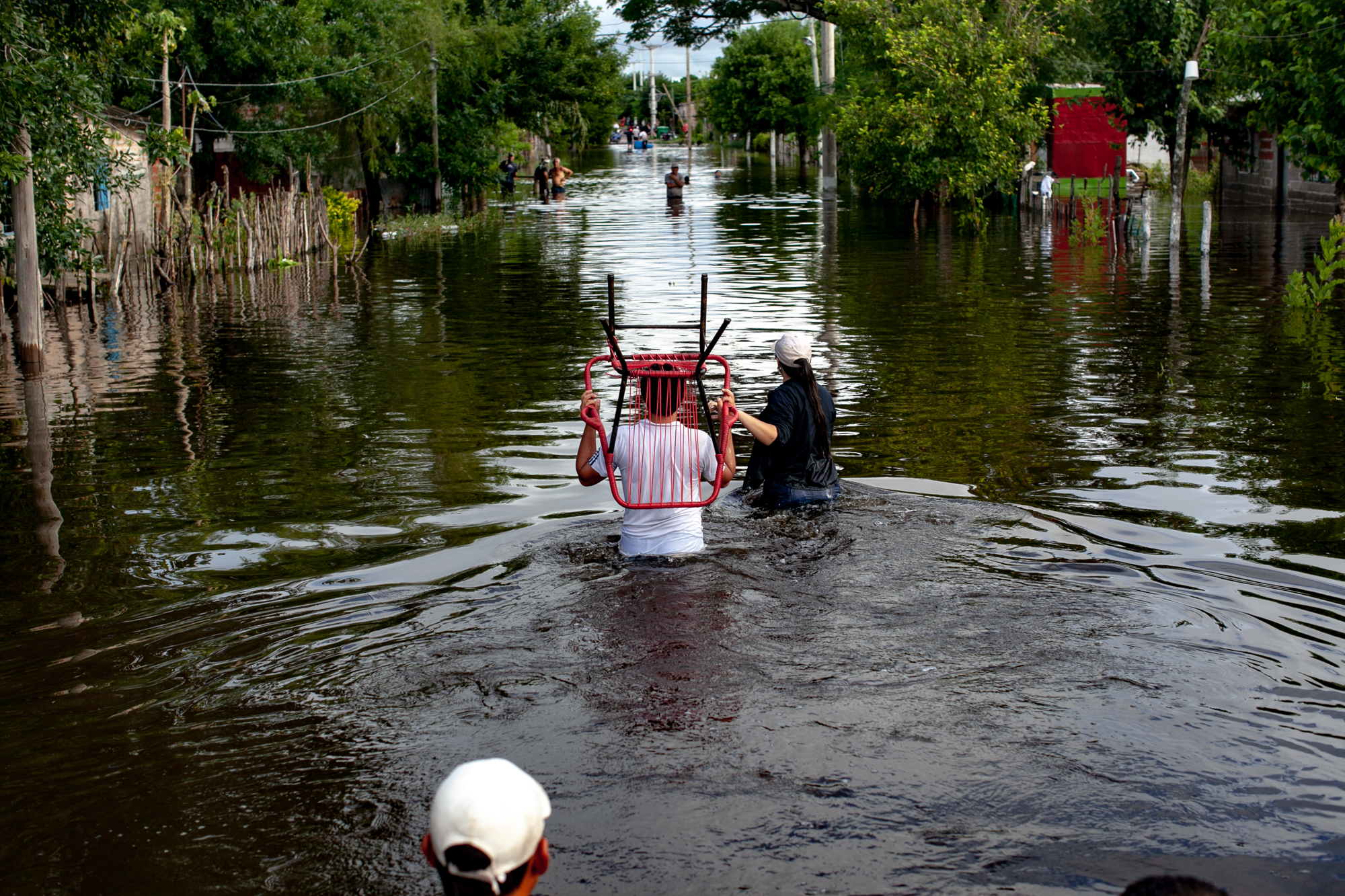 Un temporal sin precedentes golpea el litoral argentino dejando barrios enteros bajo el agua y más de 400 familias desplazadas Corrientes, Argentina – 30 diciembre, 2025: Un temporal histórico azota la provincia, donde ll...
